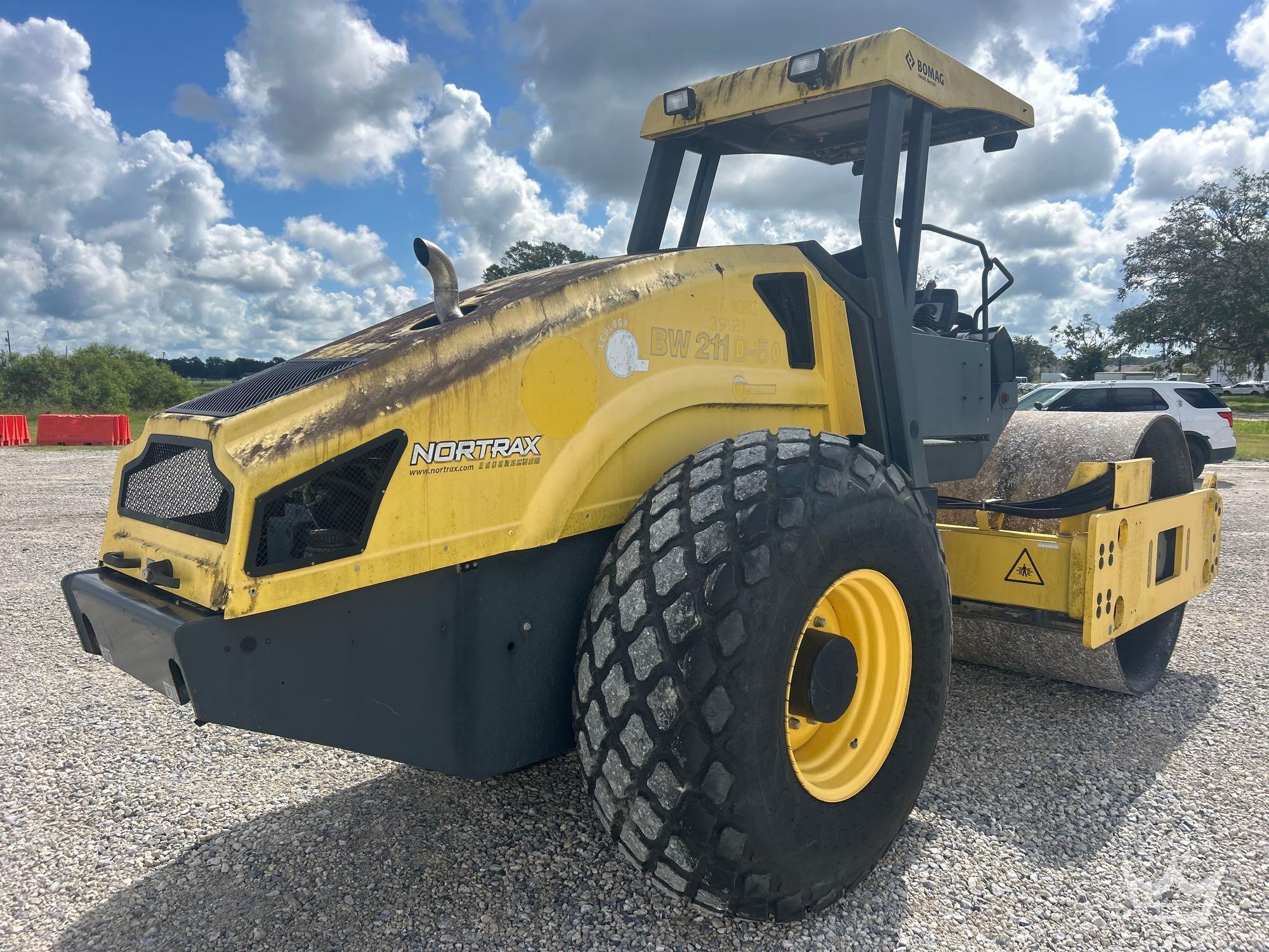 2016 Bomag BW 211 D
