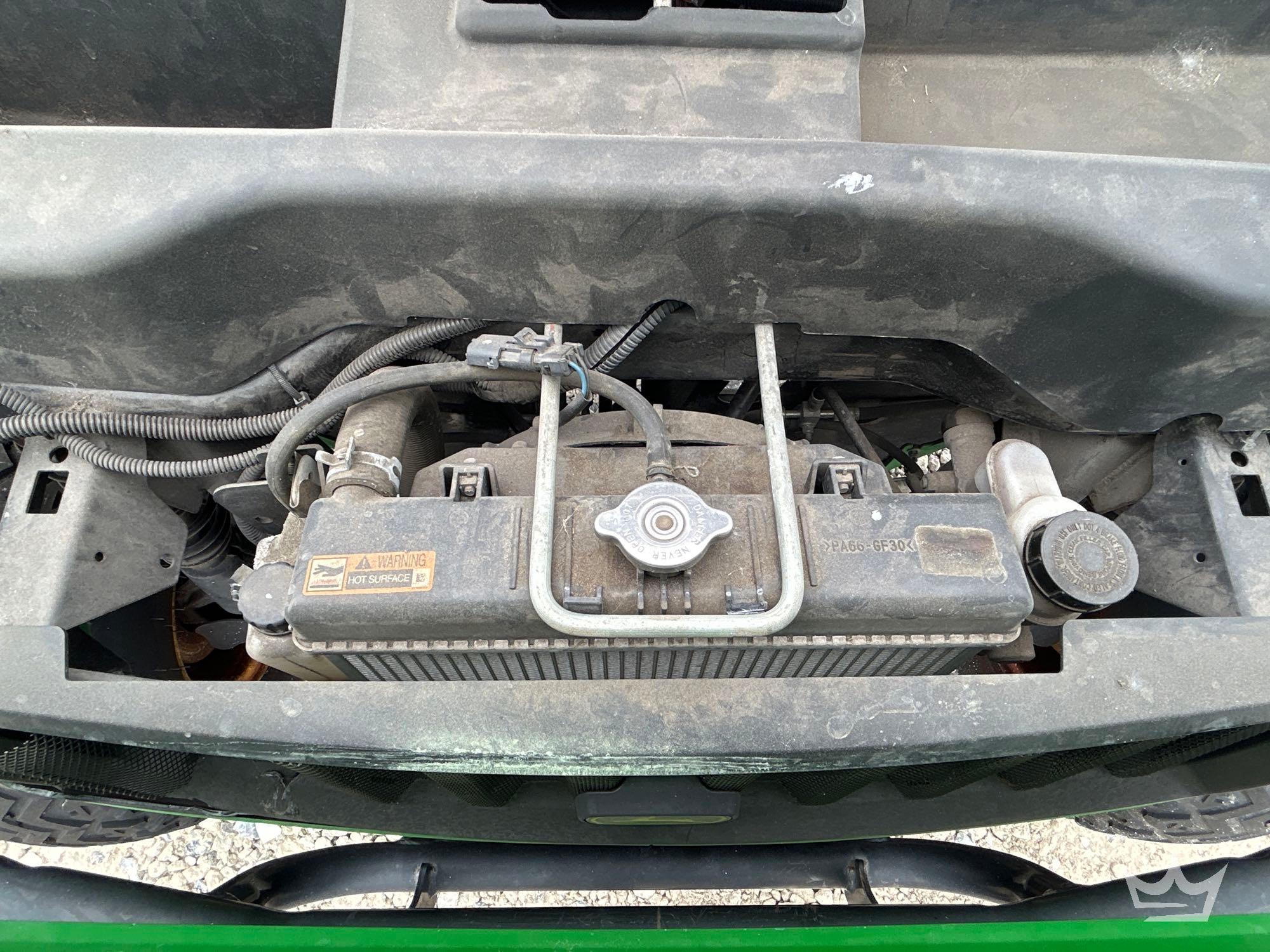 2016 John Deere GATOR