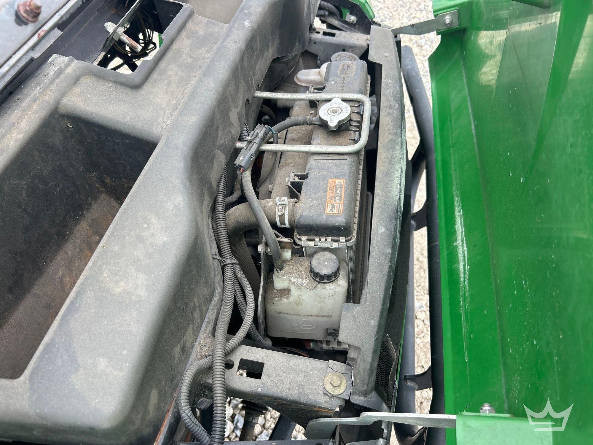 2016 John Deere GATOR