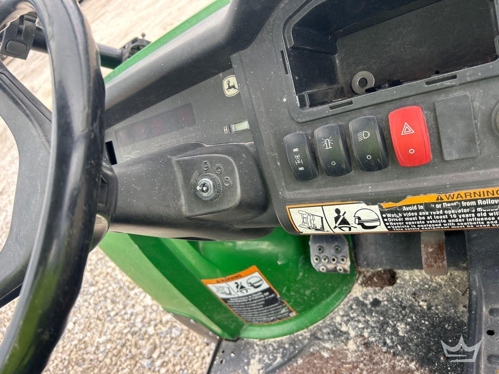 2016 John Deere GATOR