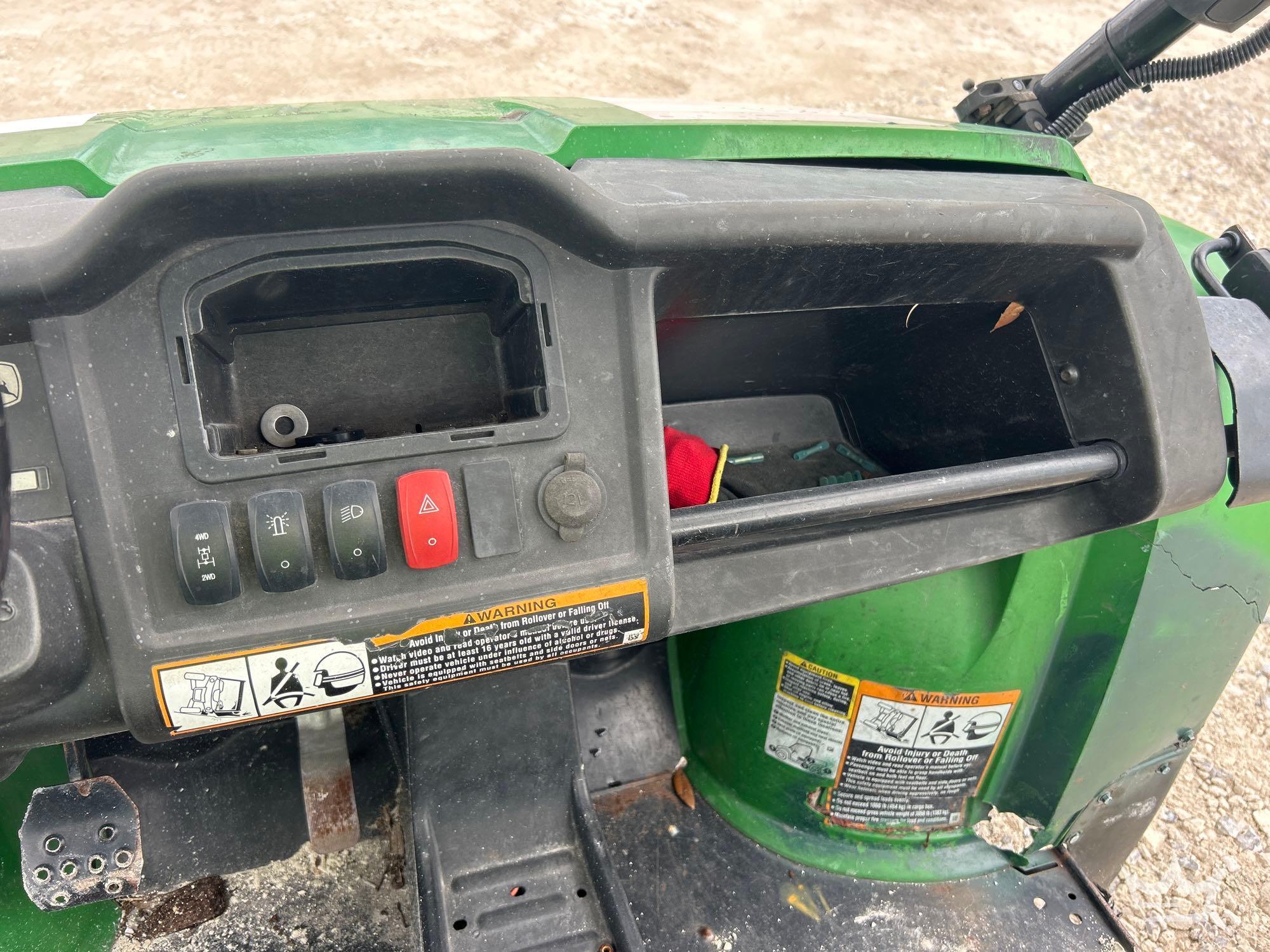 2016 John Deere GATOR