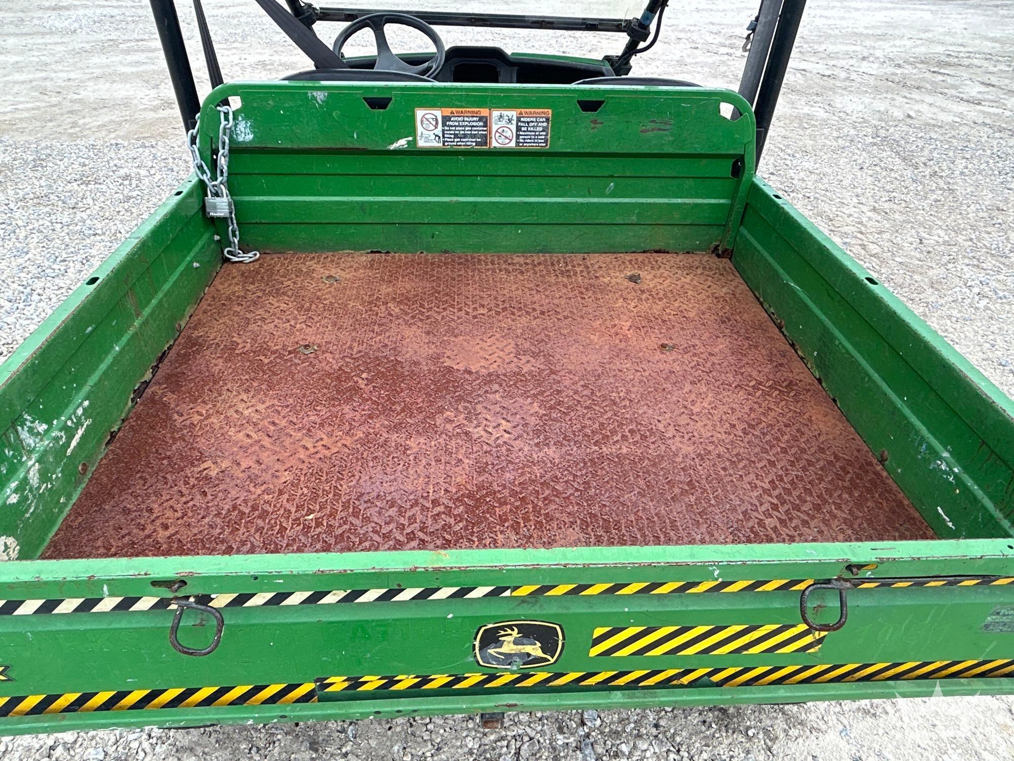2016 John Deere GATOR