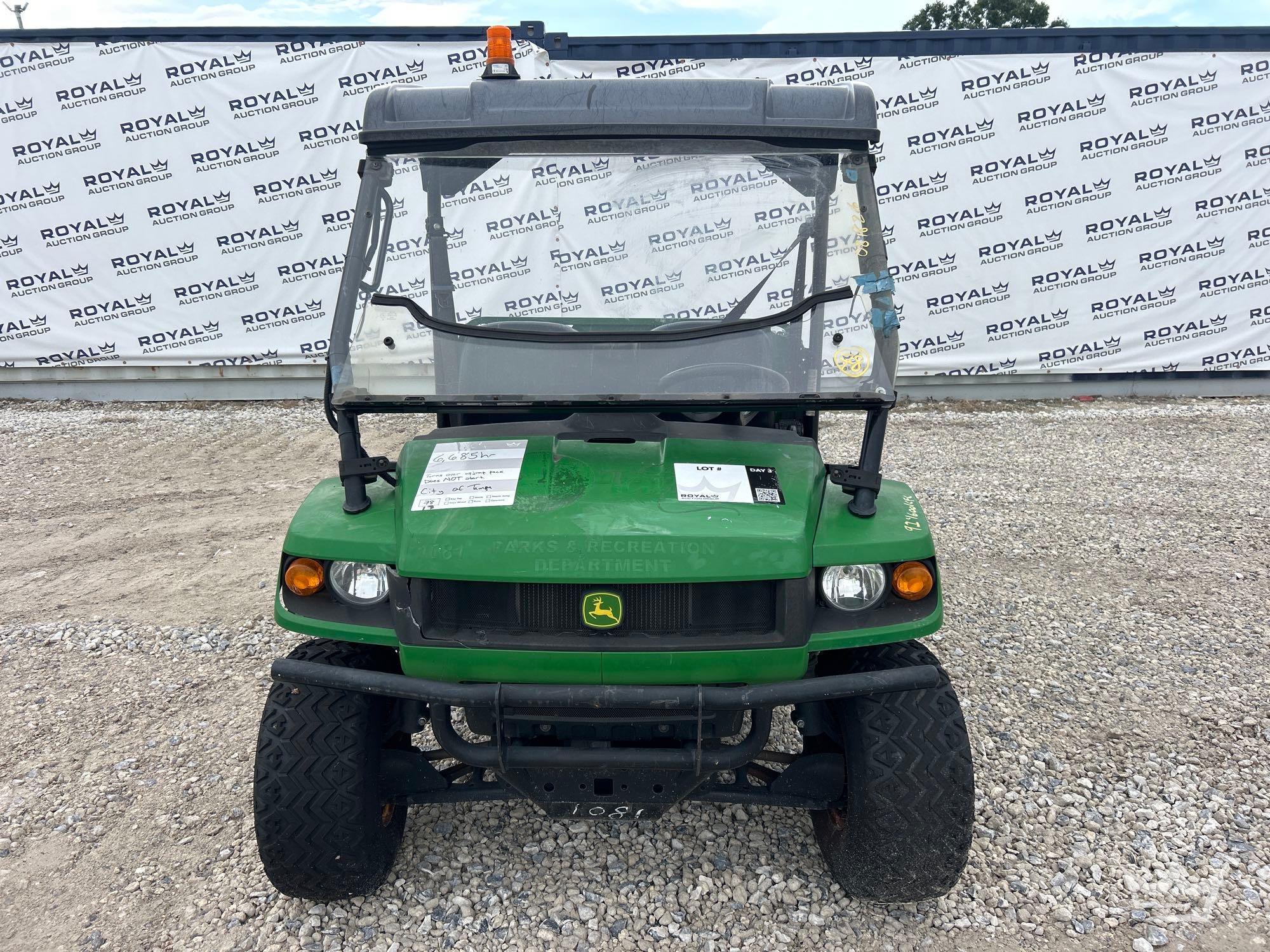 2016 John Deere GATOR