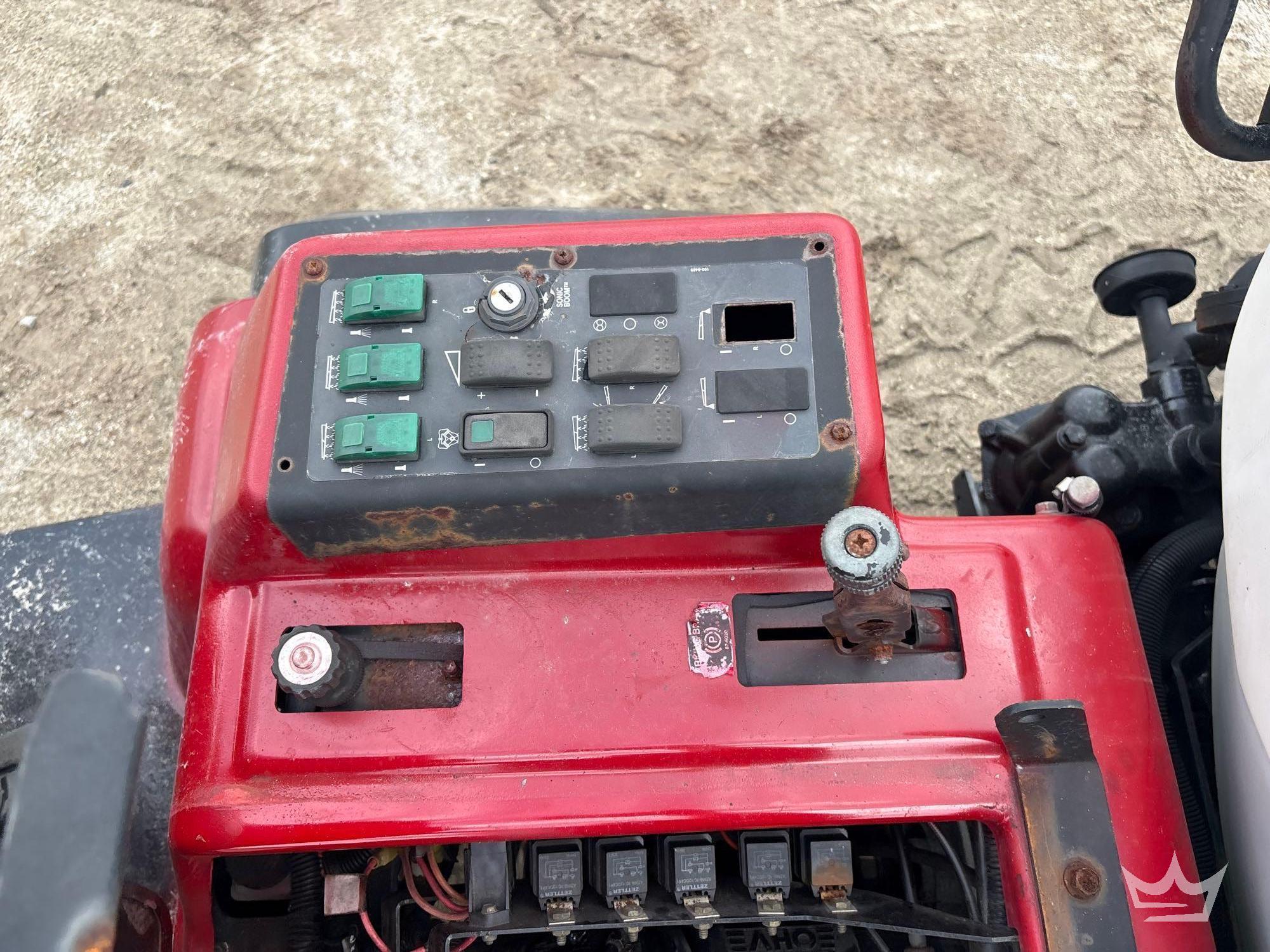 2010 Toro 1750