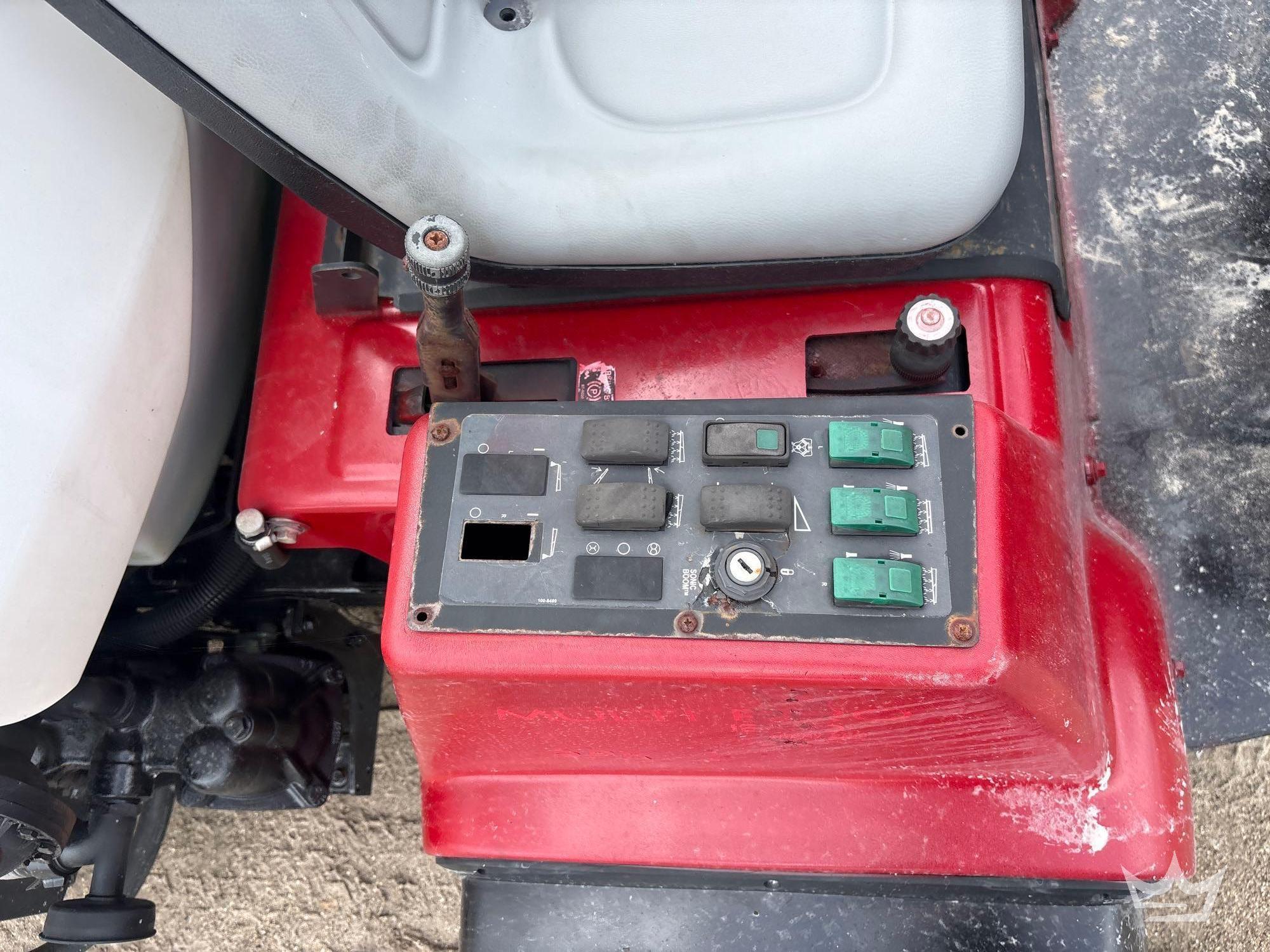 2010 Toro 1750