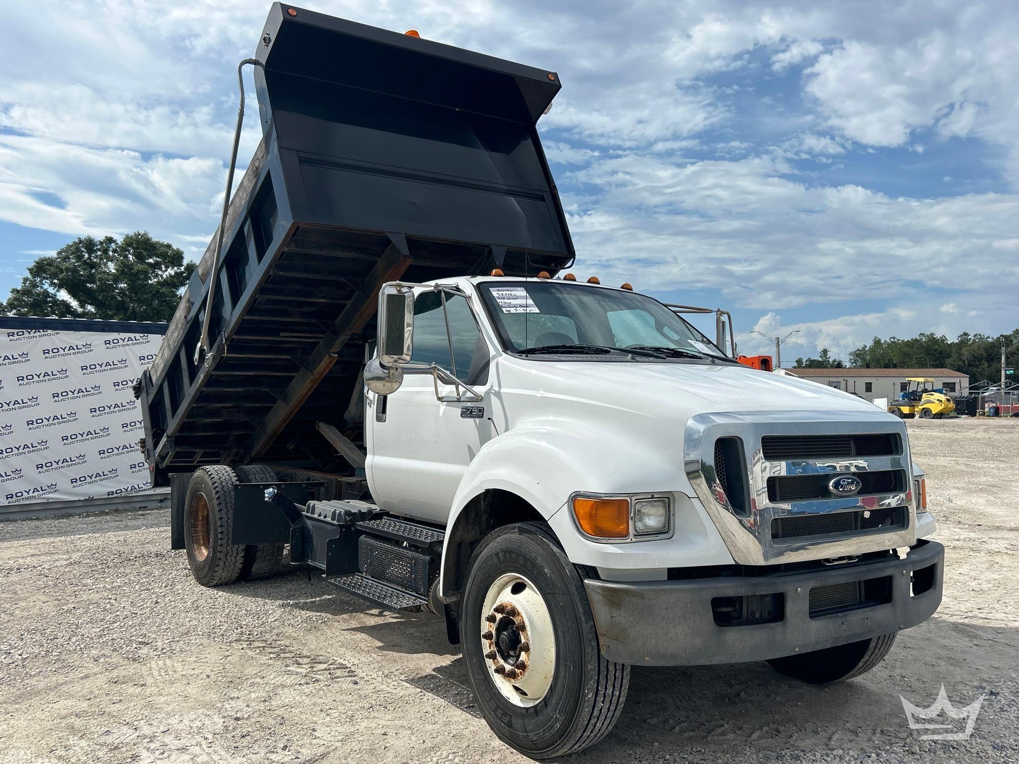 2015 Ford F750
