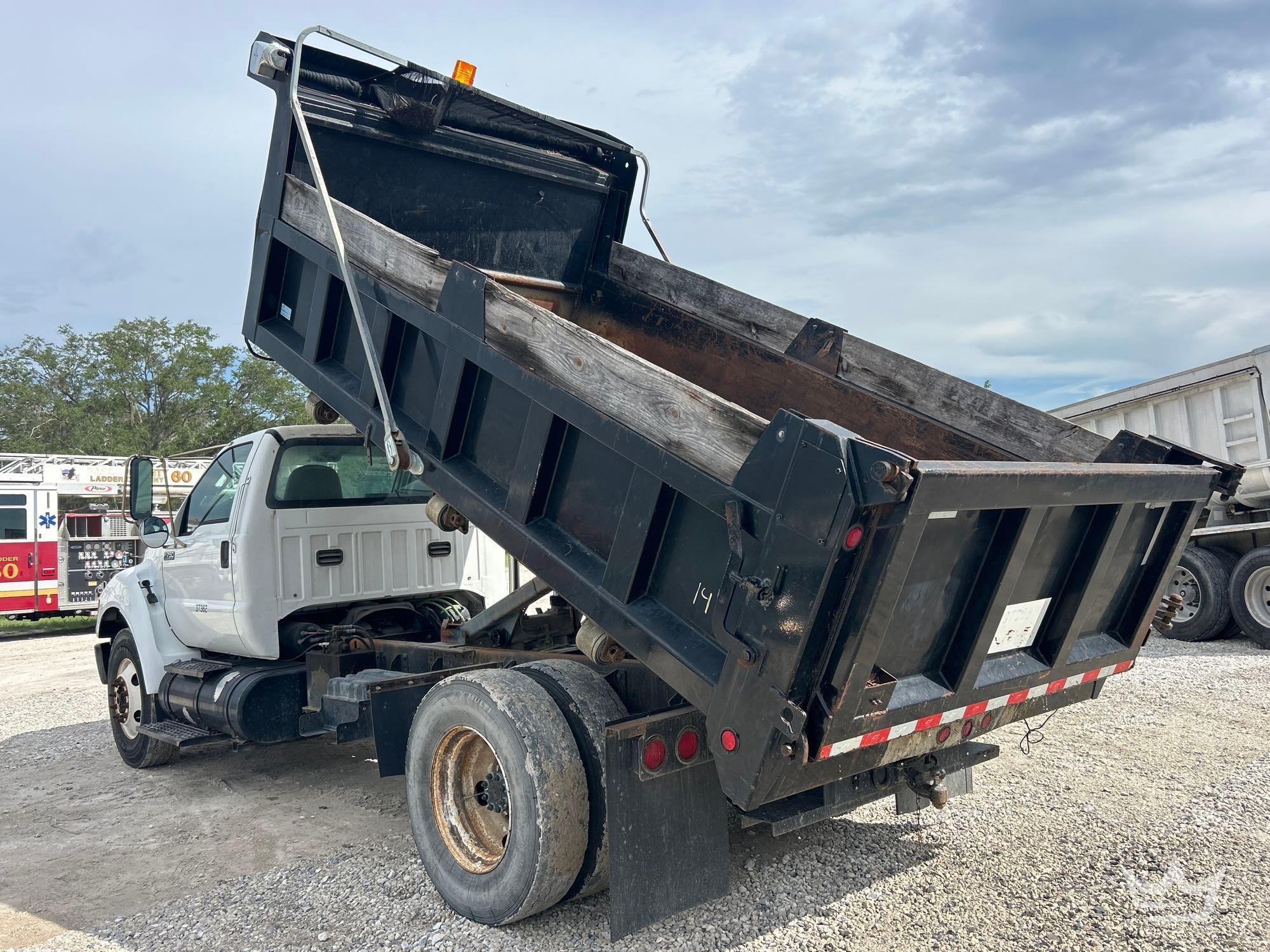 2015 Ford F750