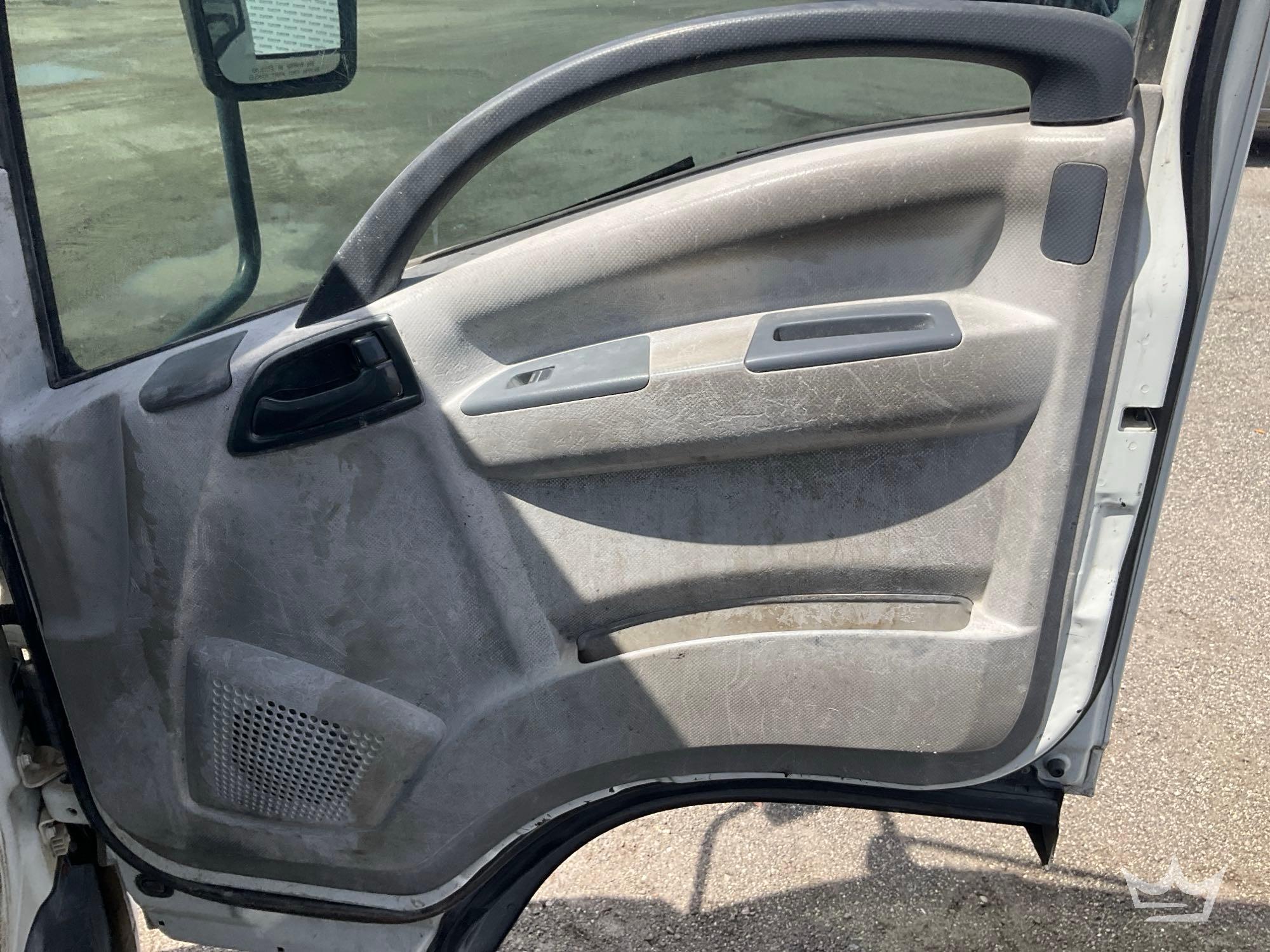 2009 Isuzu NPR HD