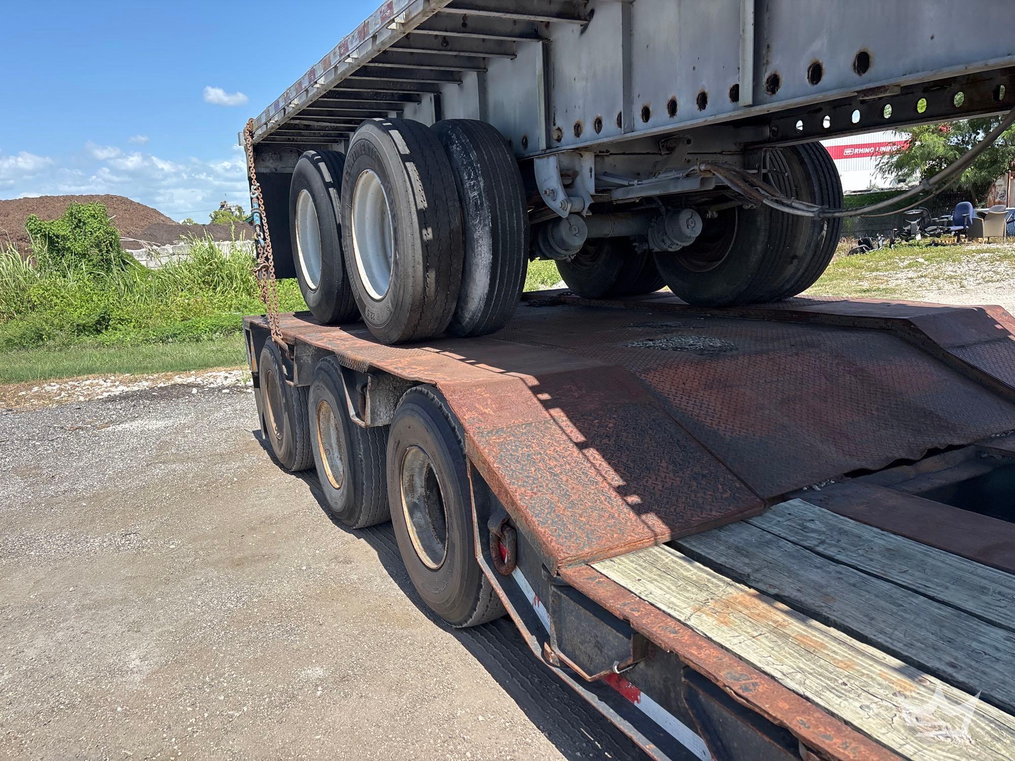1997 Mack CH613