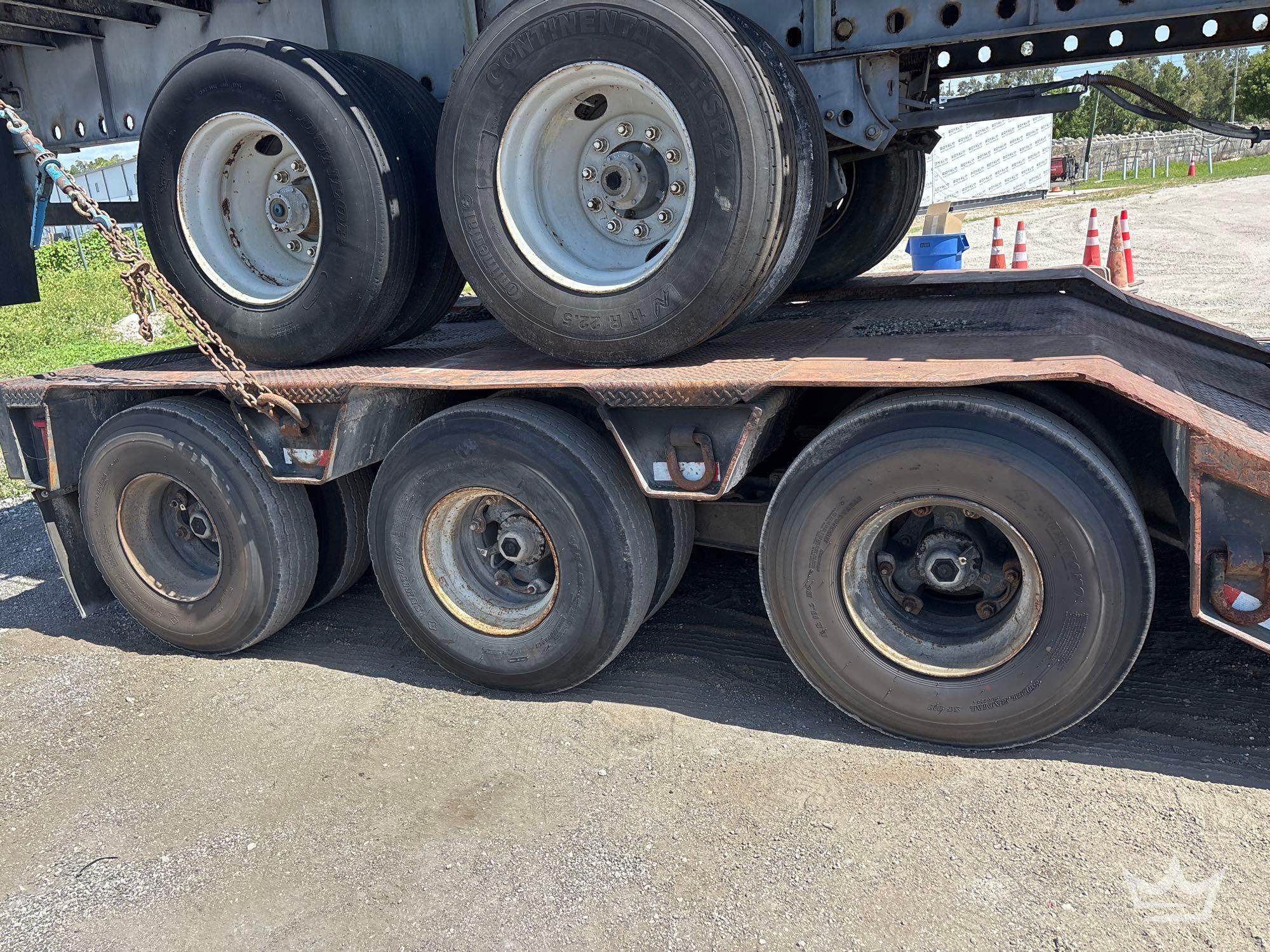 1997 Mack CH613