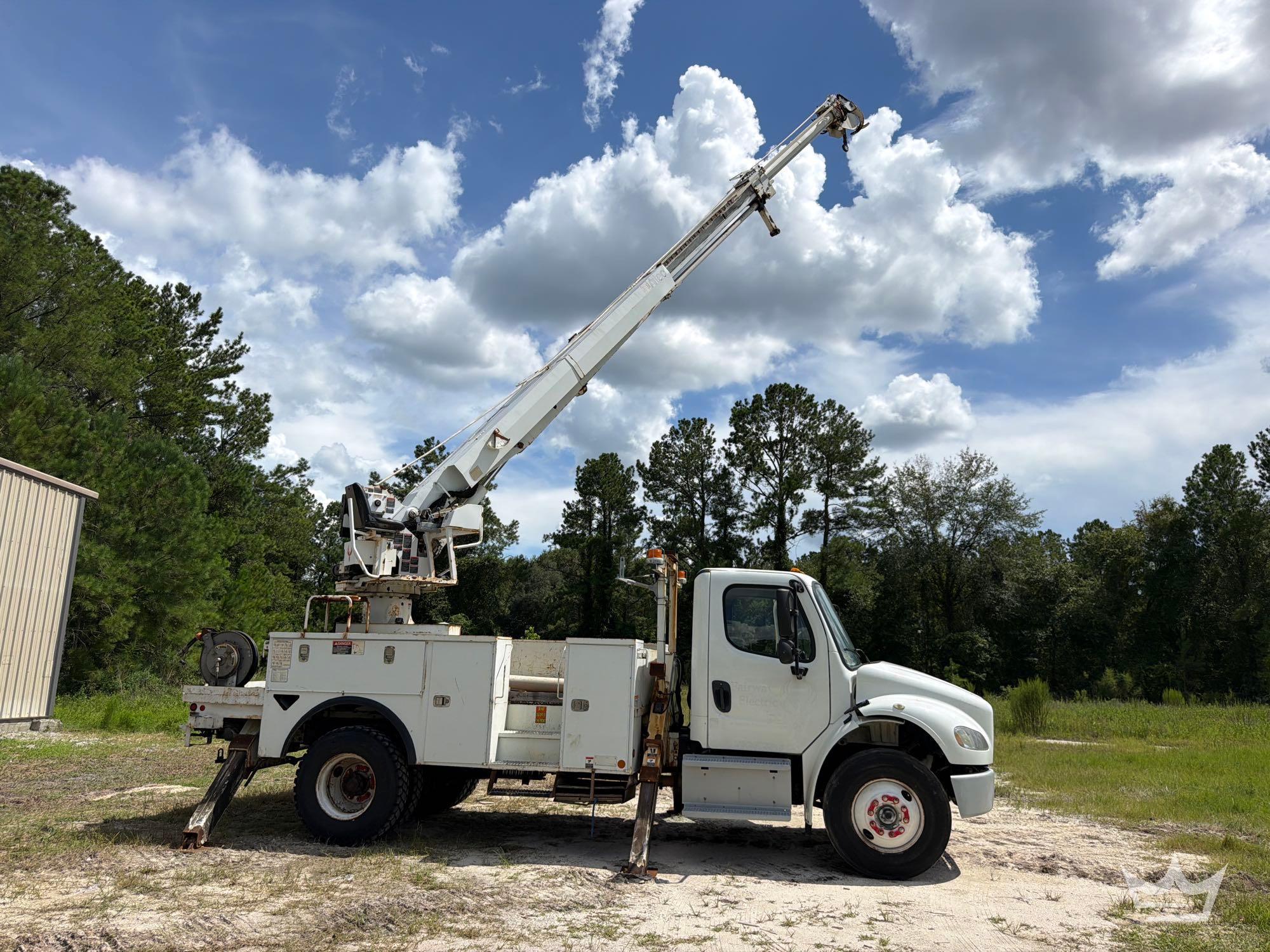 2014 Freightliner M2 106