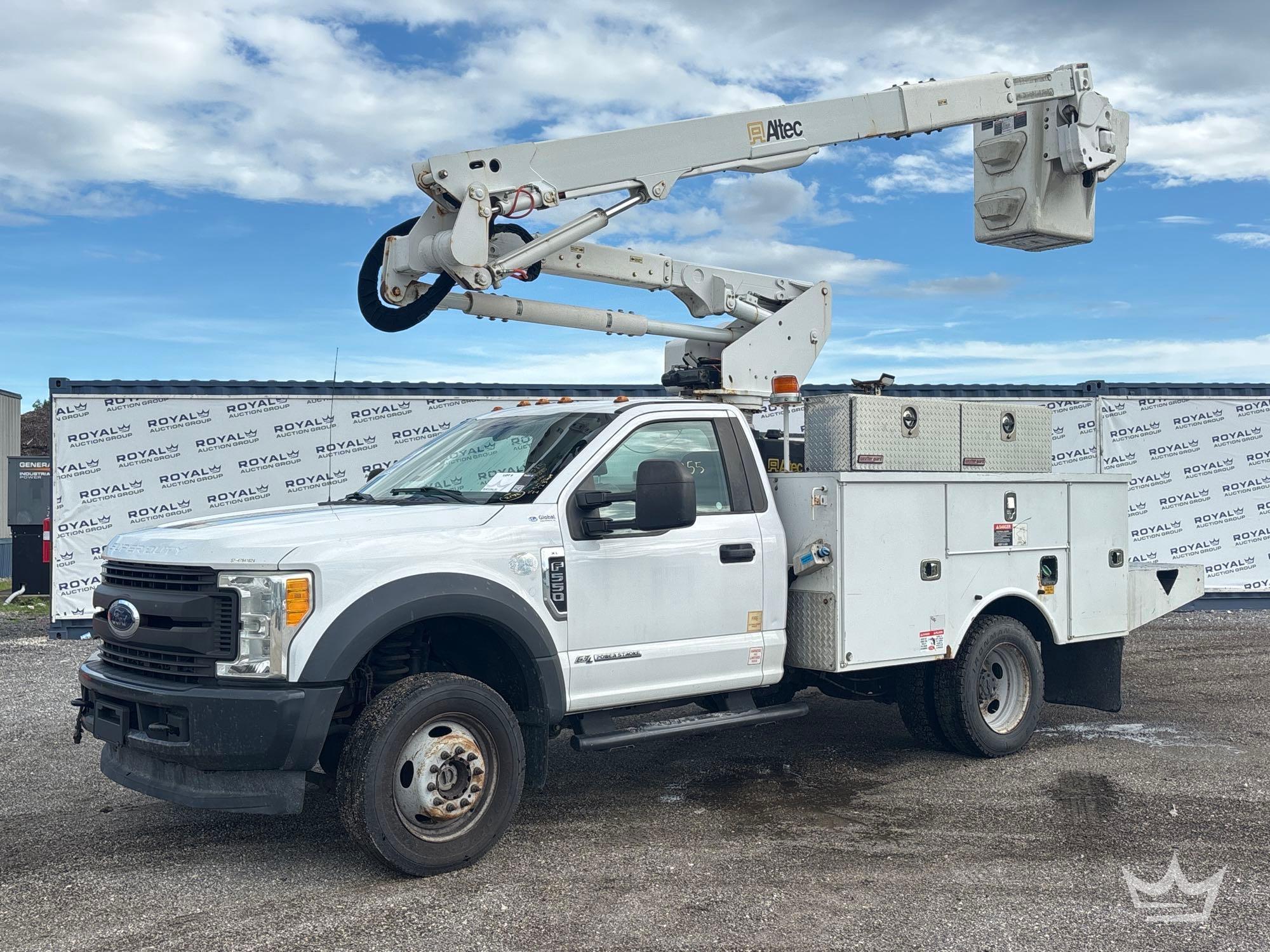 Photo of 2017 Ford F-550