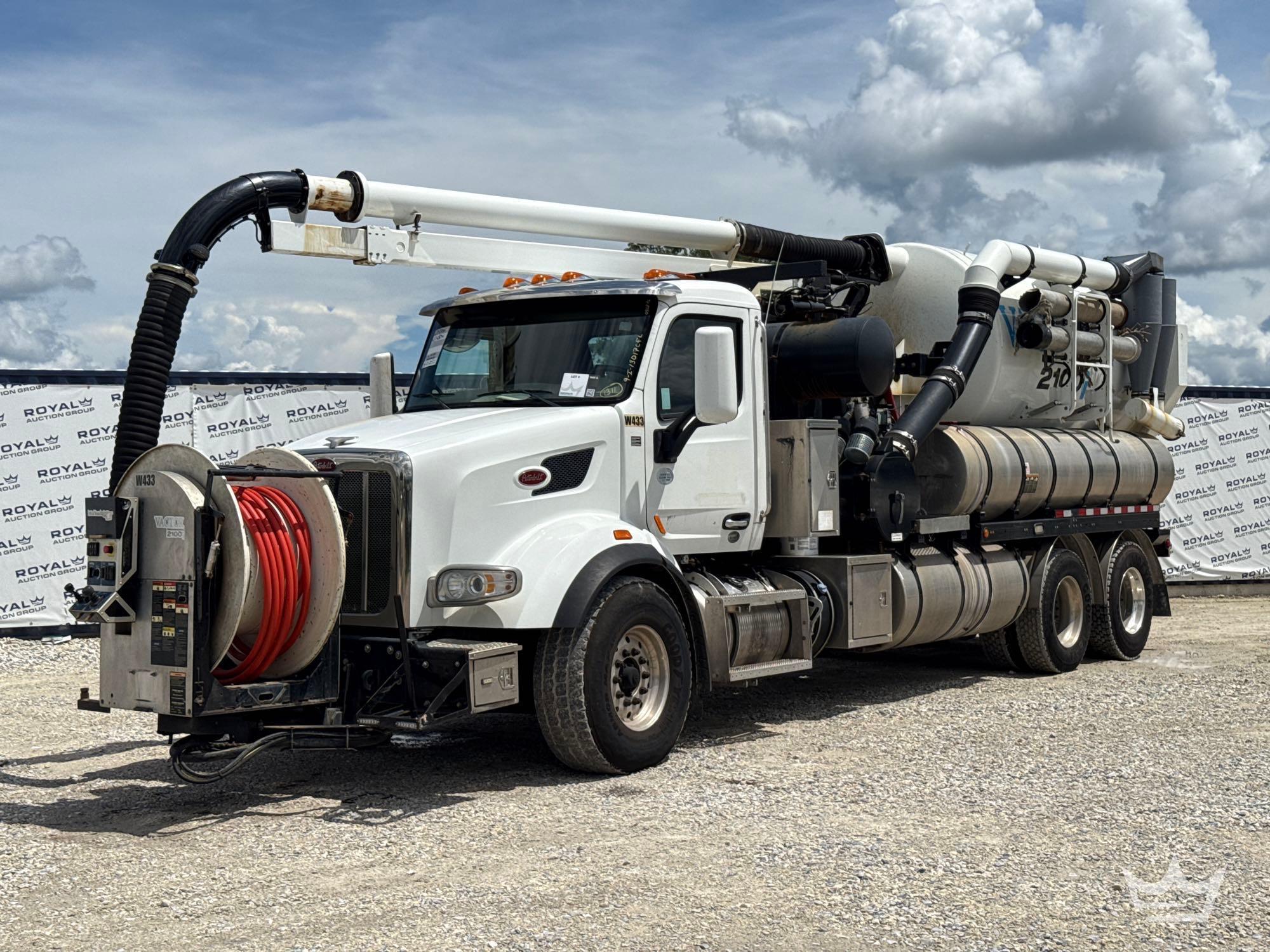 Photo of 2020 Peterbilt 567