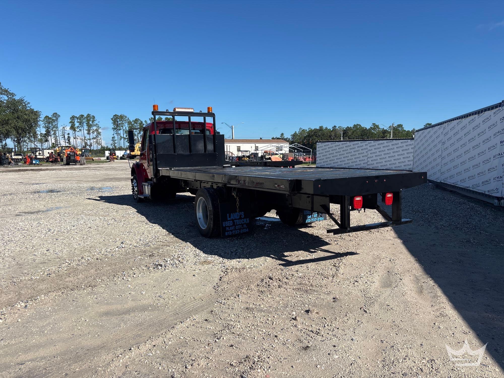 2018 Freightliner M2 106