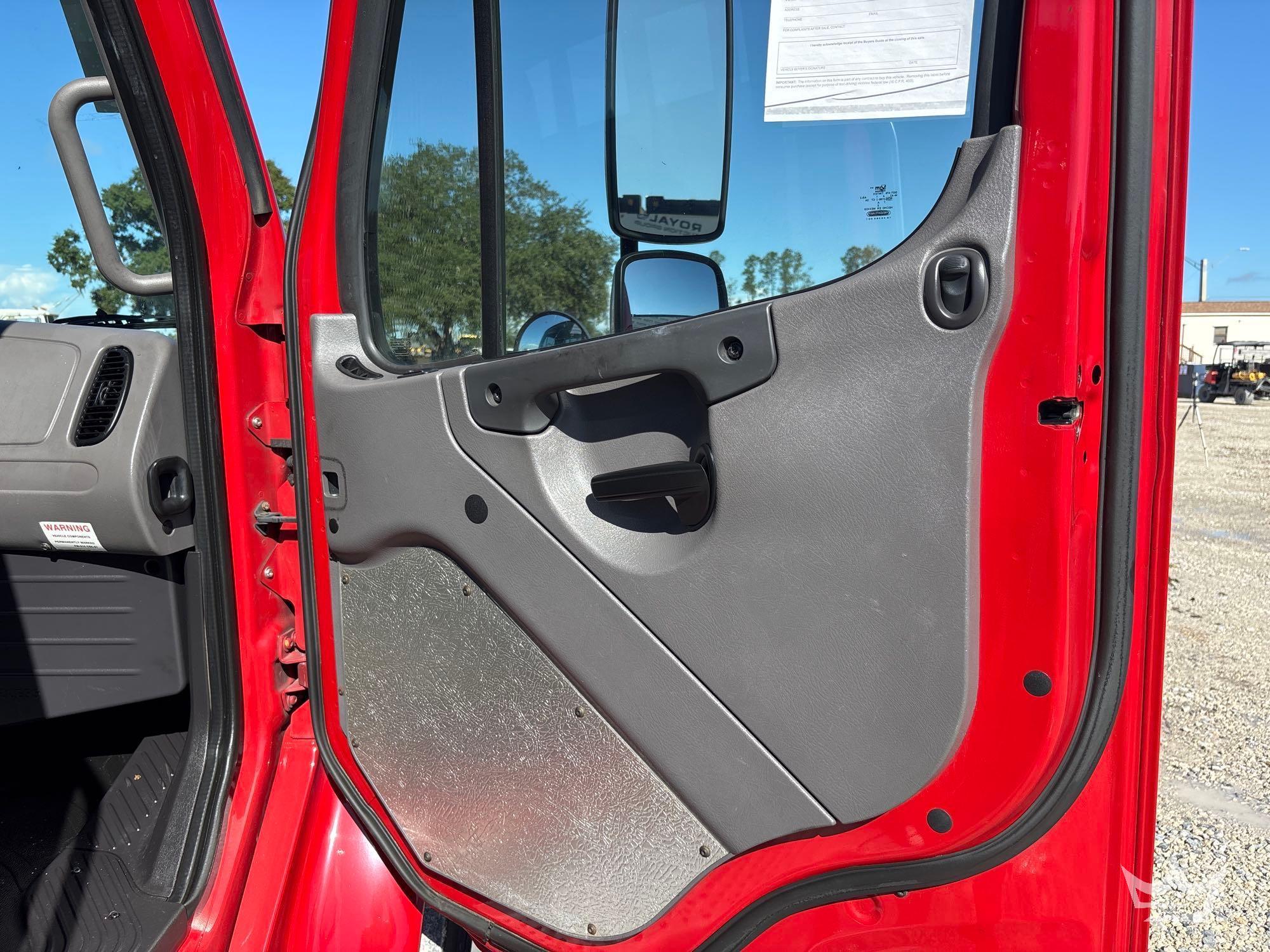 2018 Freightliner M2 106