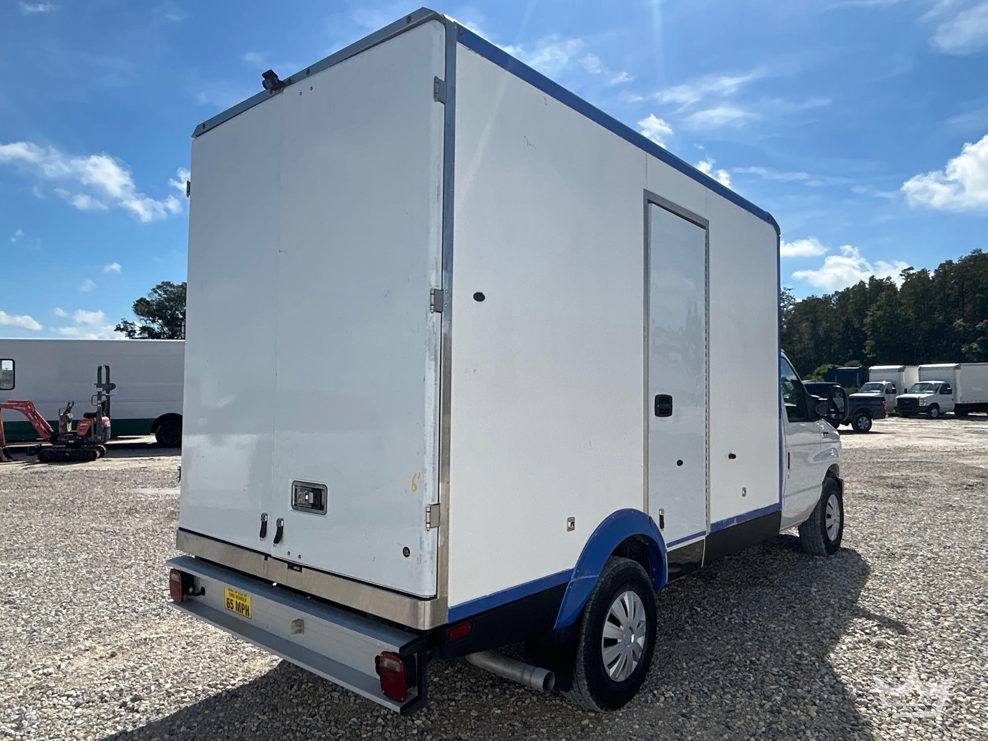 2019 Ford E350