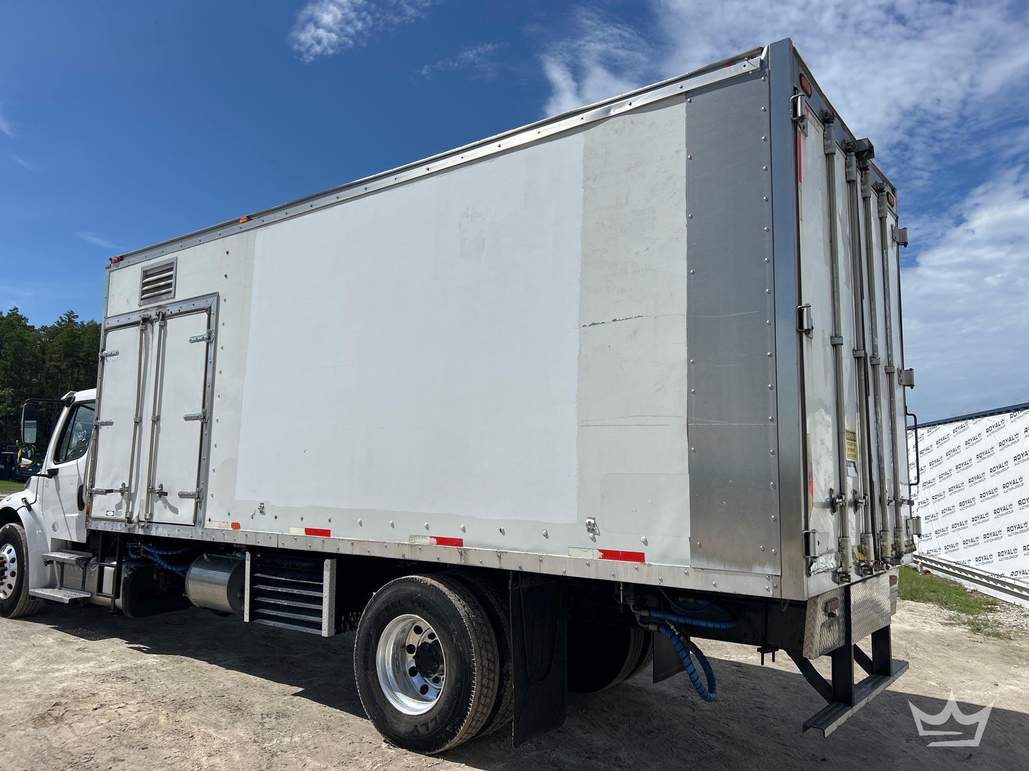 2016 Freightliner M2 106