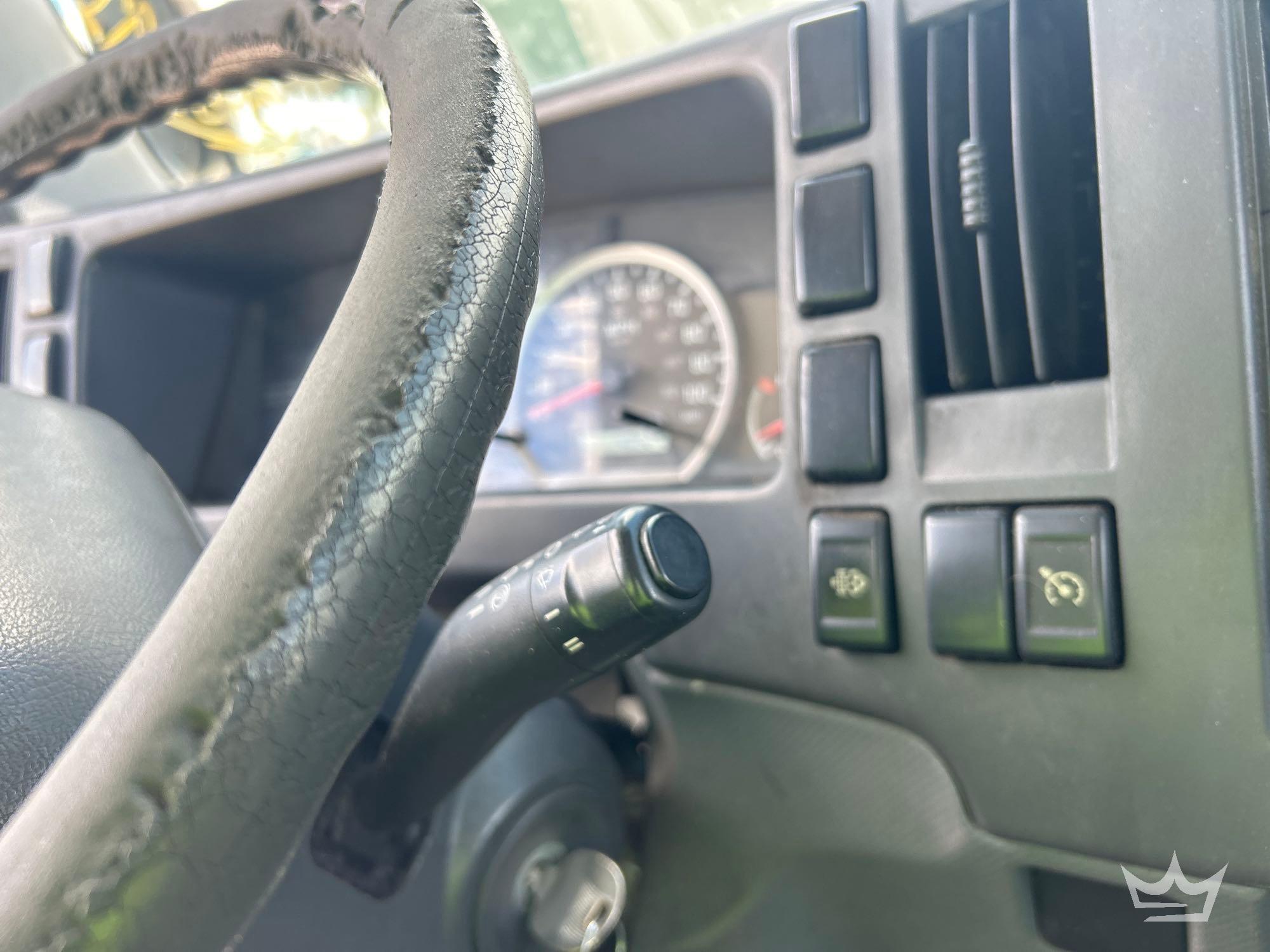 2013 Isuzu NPR