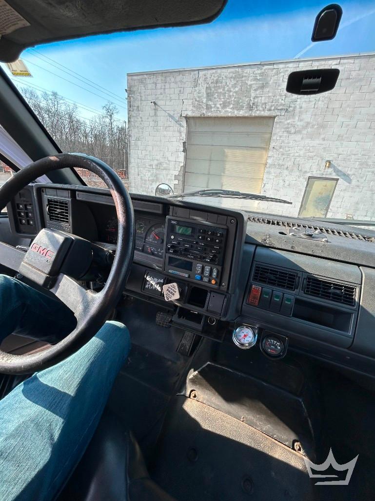 2001 GMC C7500