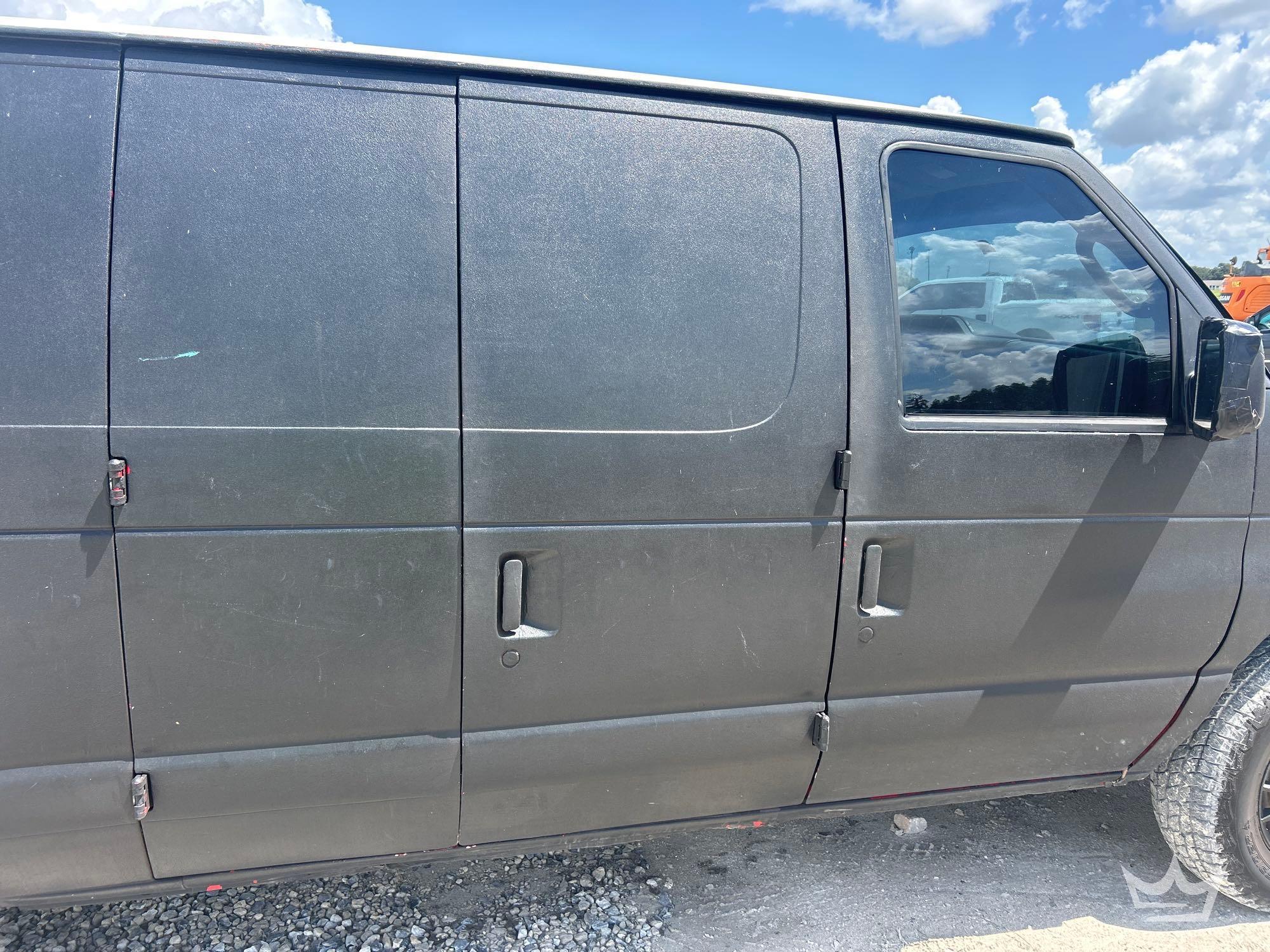 2010 Ford E350