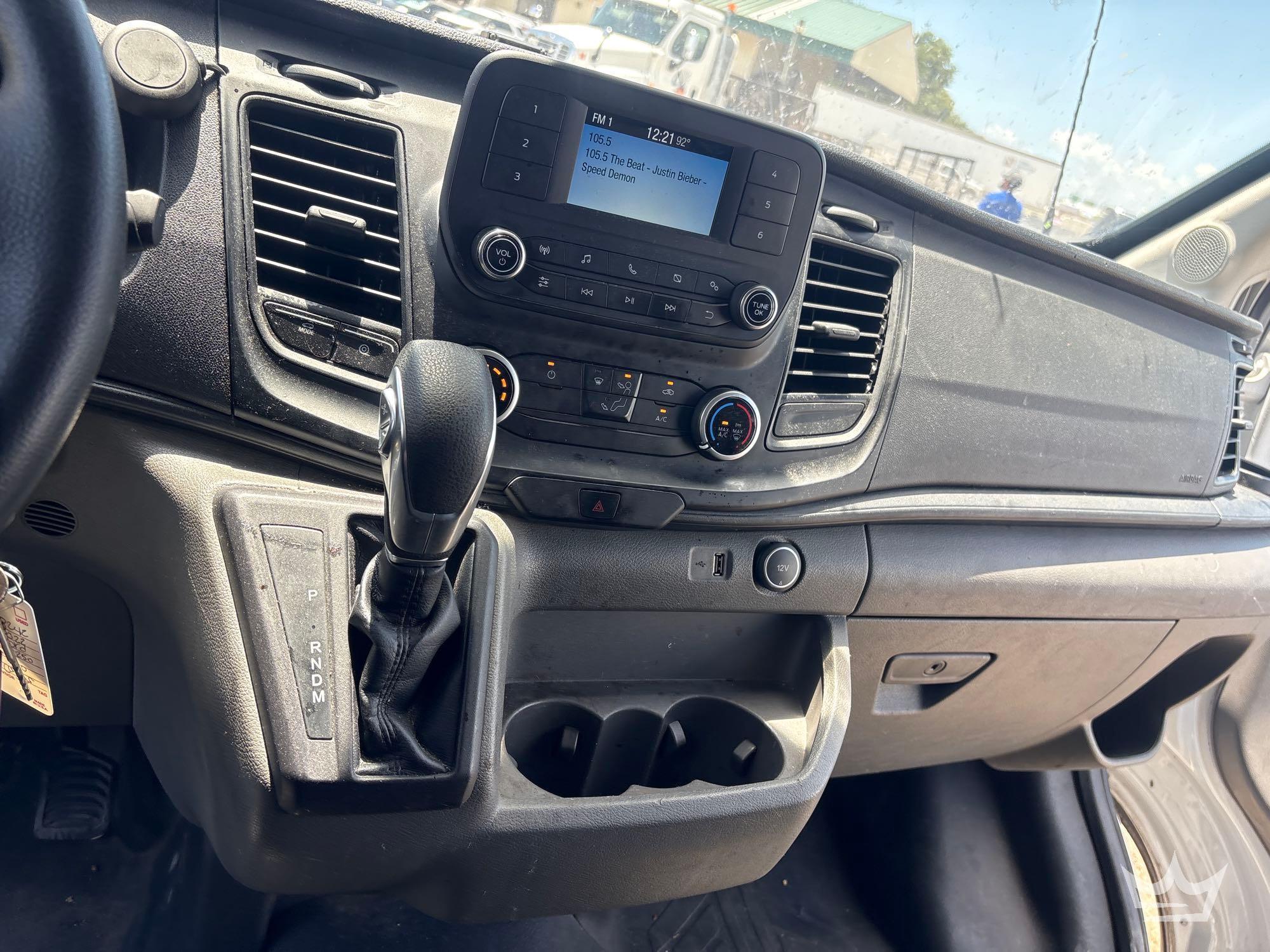 2022 Ford TRANSIT