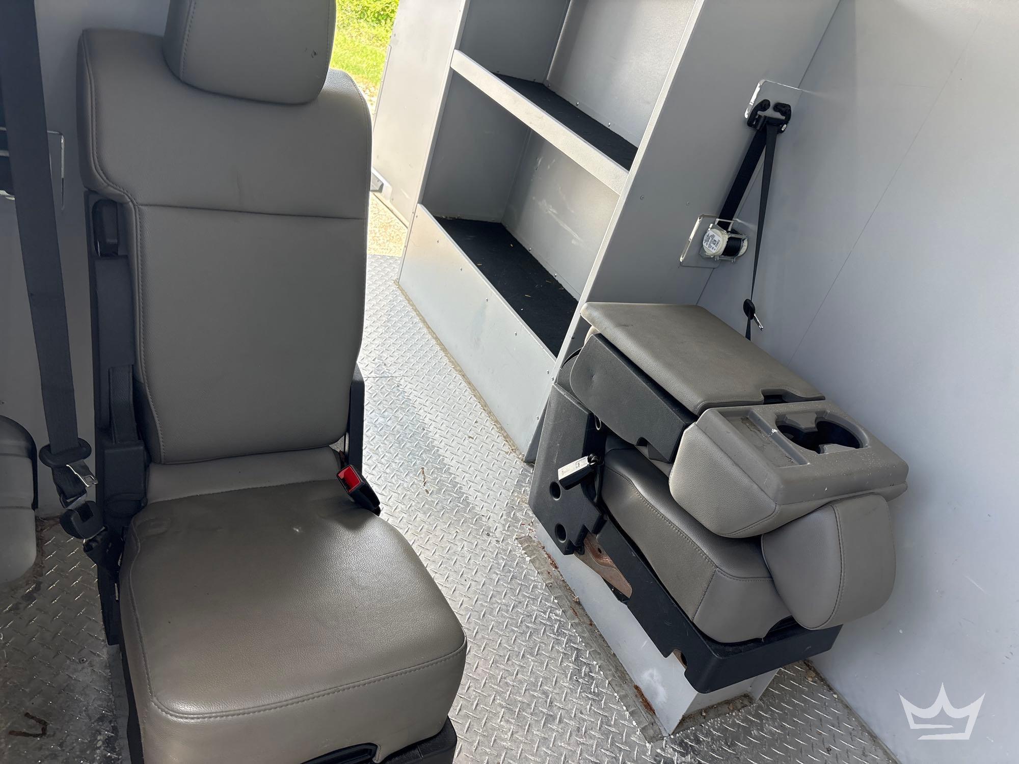 2022 Ford TRANSIT