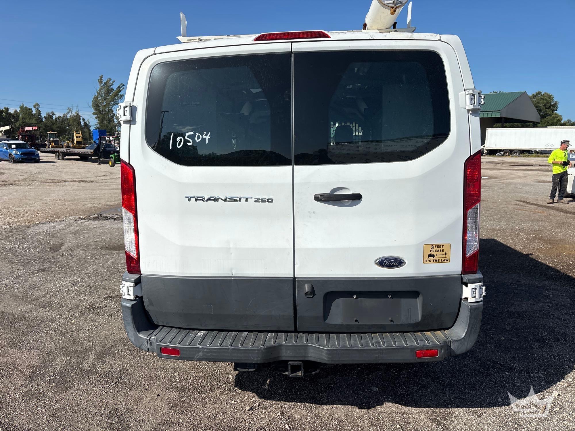 2018 Ford TRANSIT