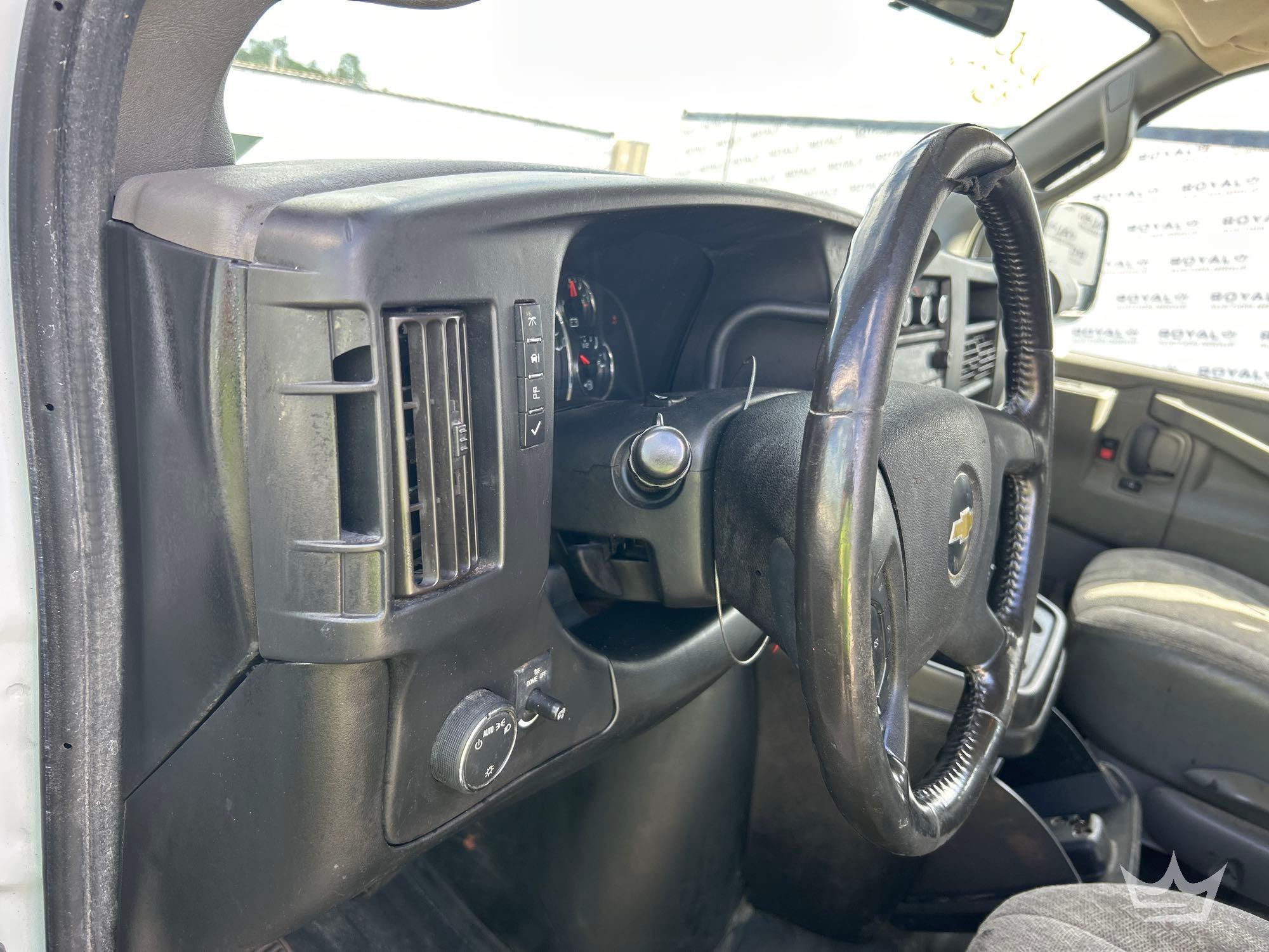 2020 Chevrolet EXPRESS 2500