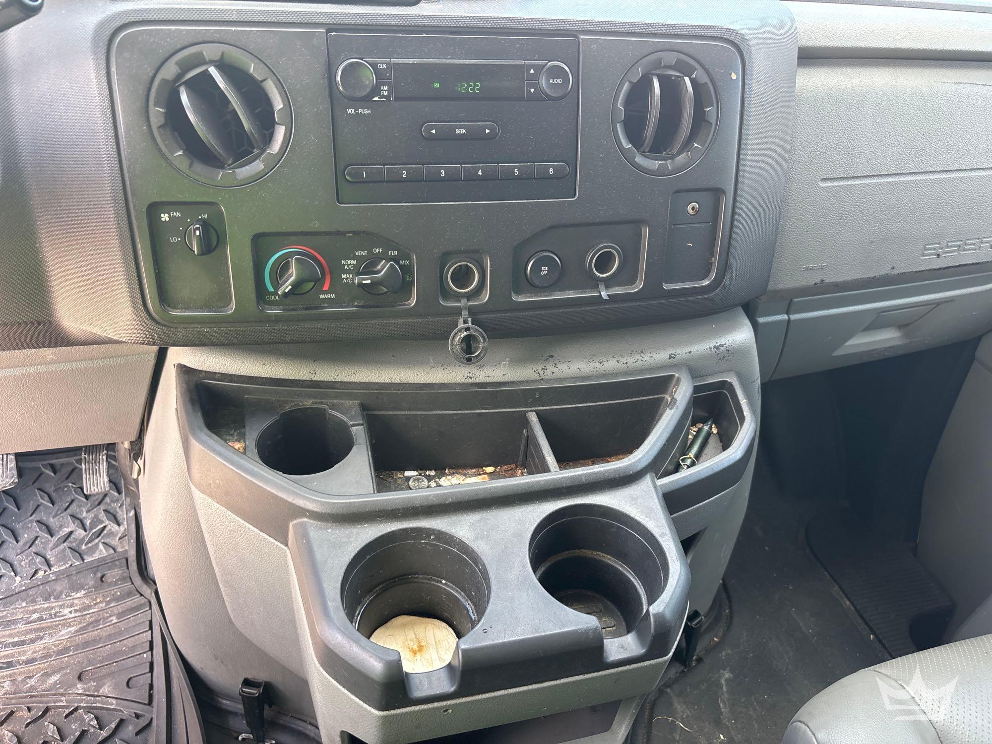 2013 Ford E-250