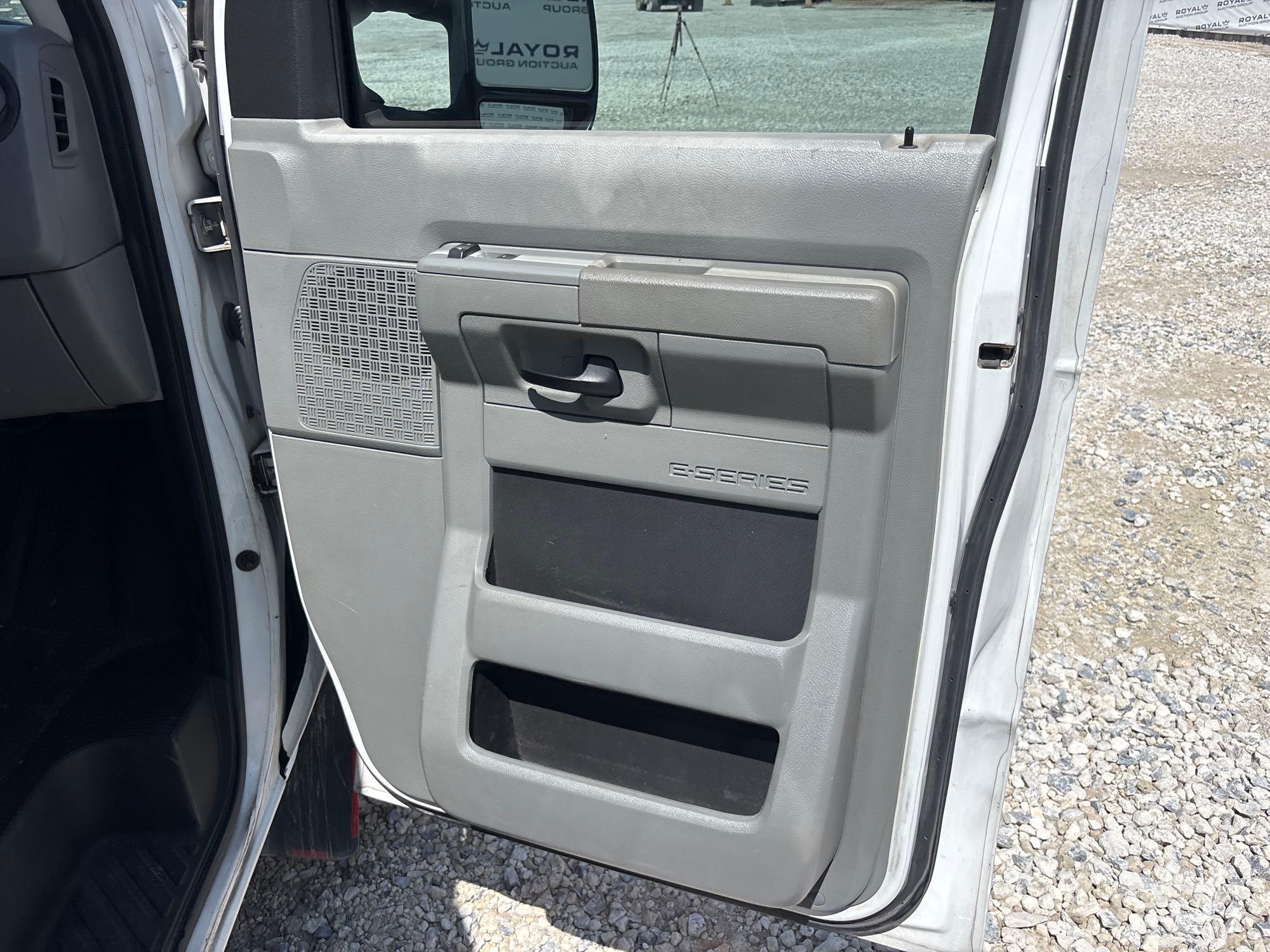 2013 Ford E-250