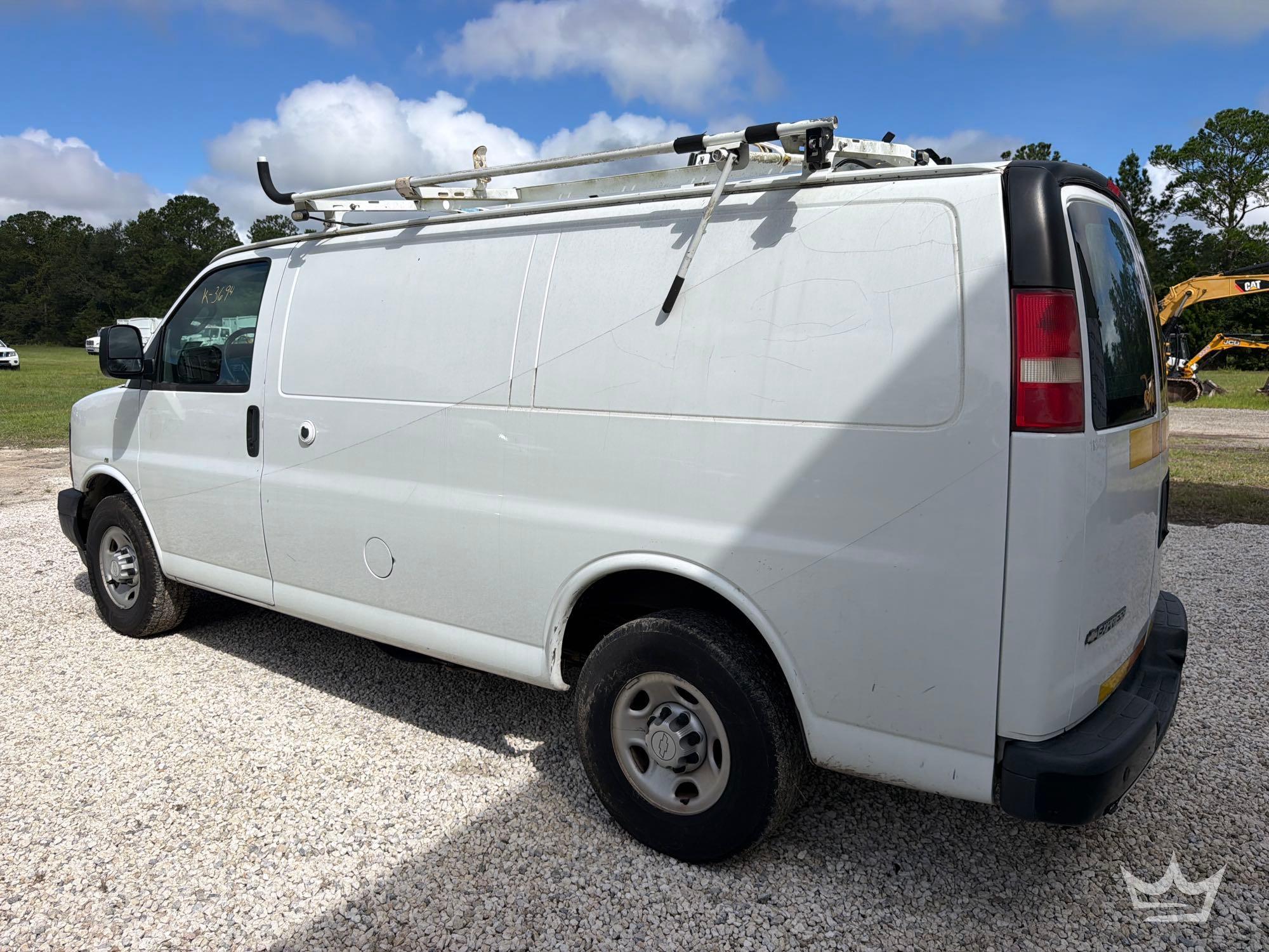 2017 Chevrolet EXPRESS 2500