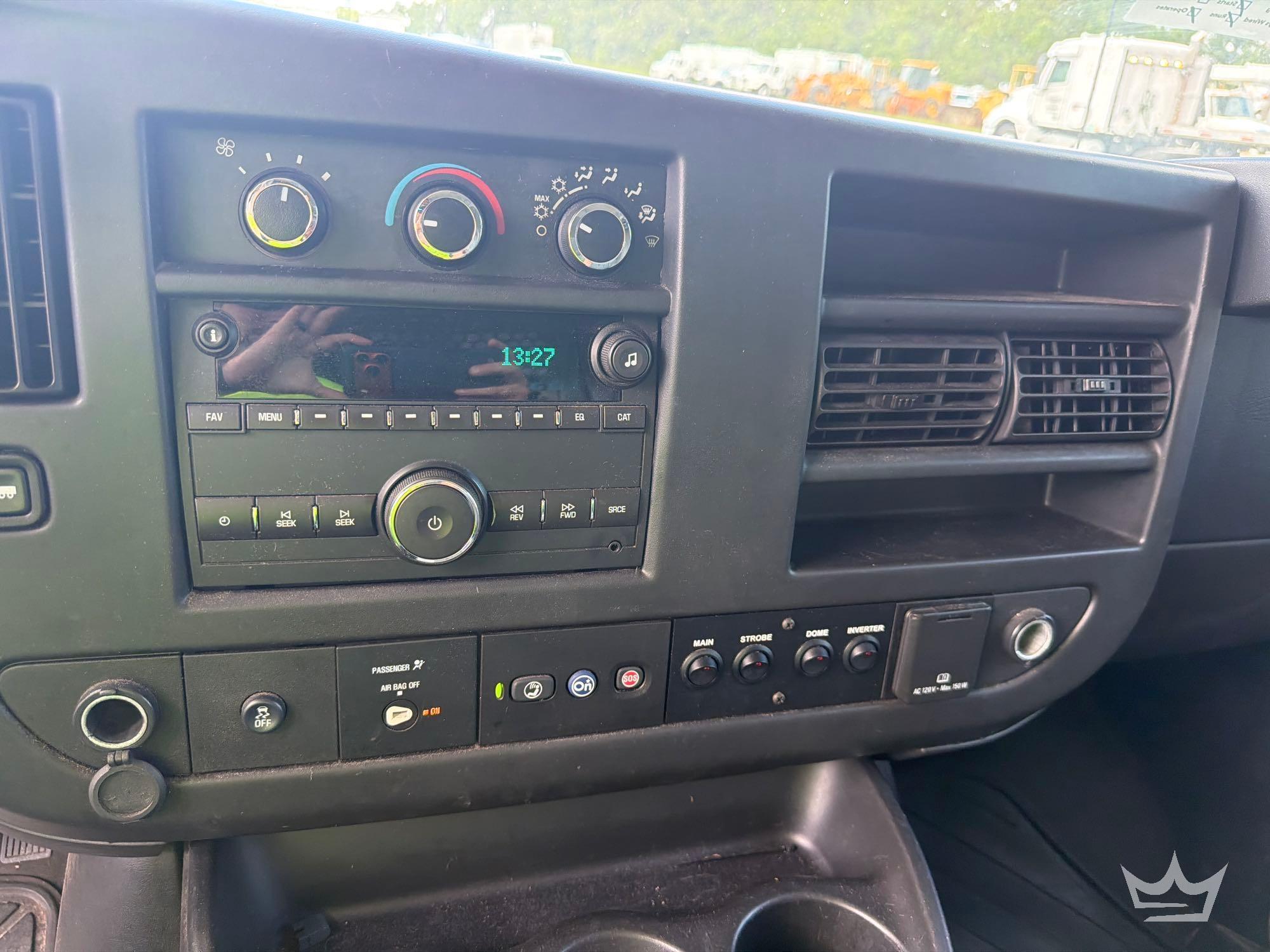 2017 Chevrolet Express 2500