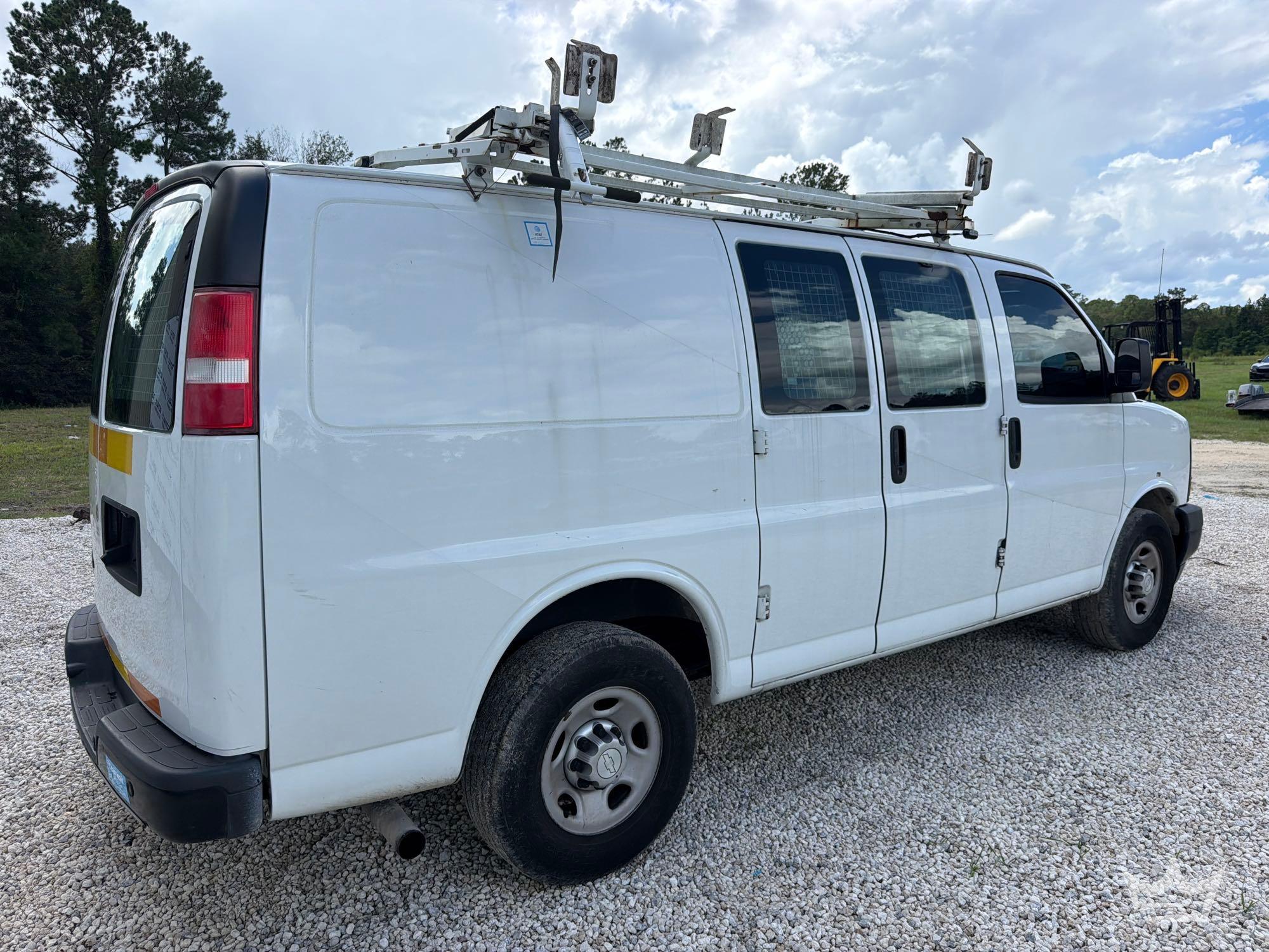 2017 Chevrolet Express 2500