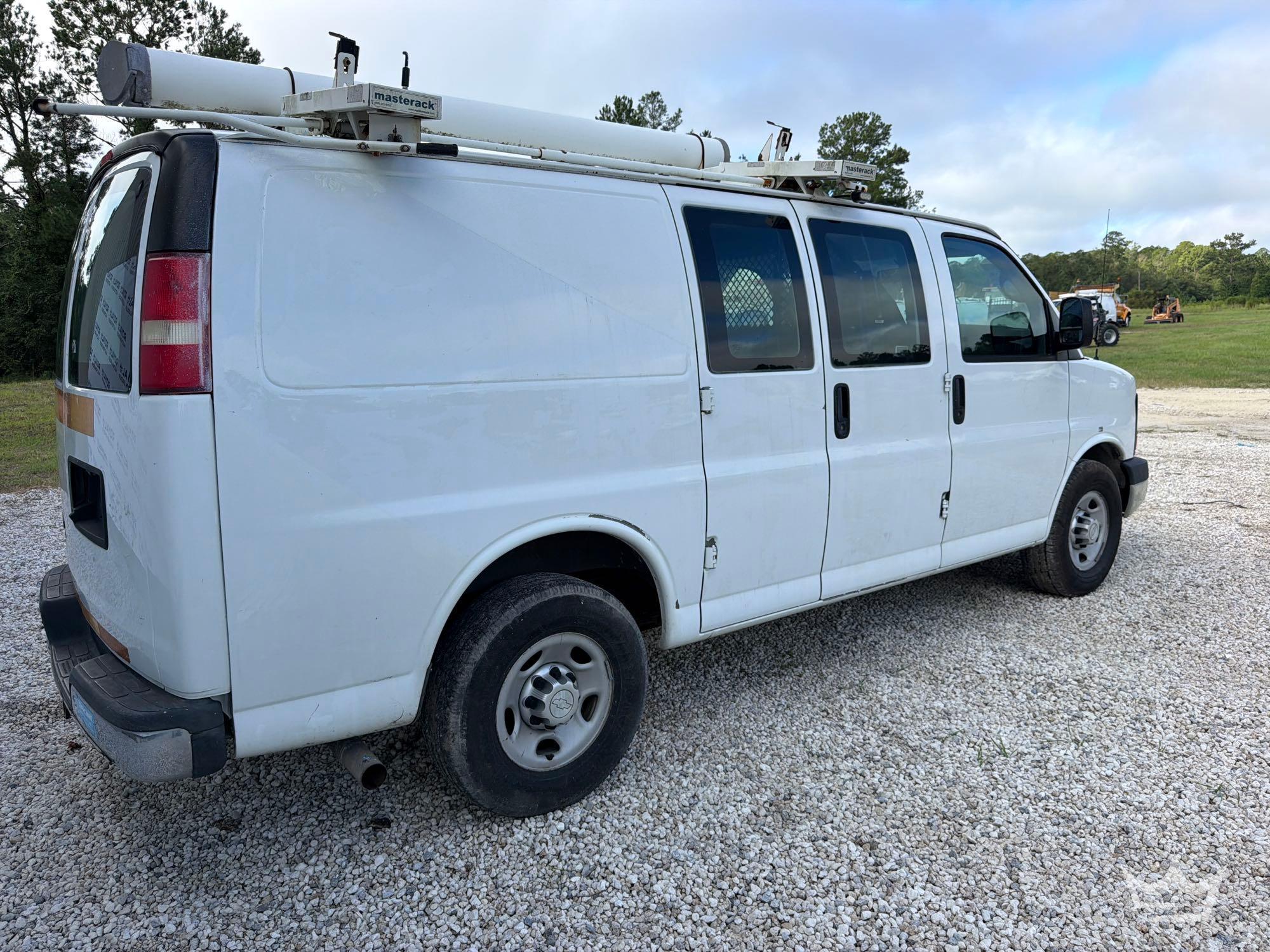 2014 Chevrolet EXPRESS 2500