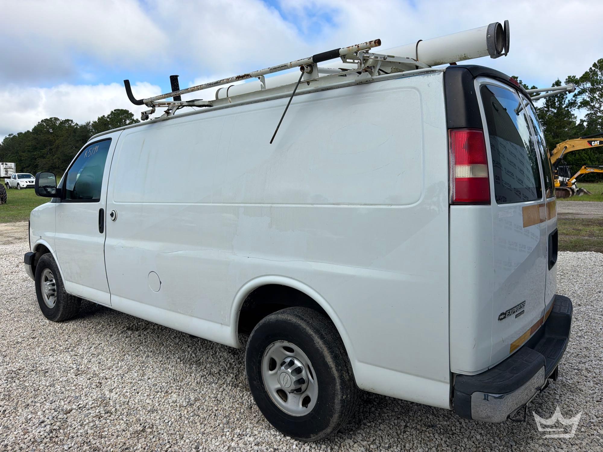 2014 Chevrolet EXPRESS 2500