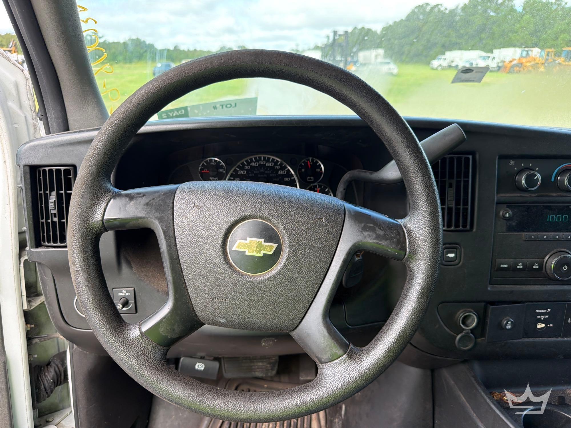 2014 Chevrolet EXPRESS 2500