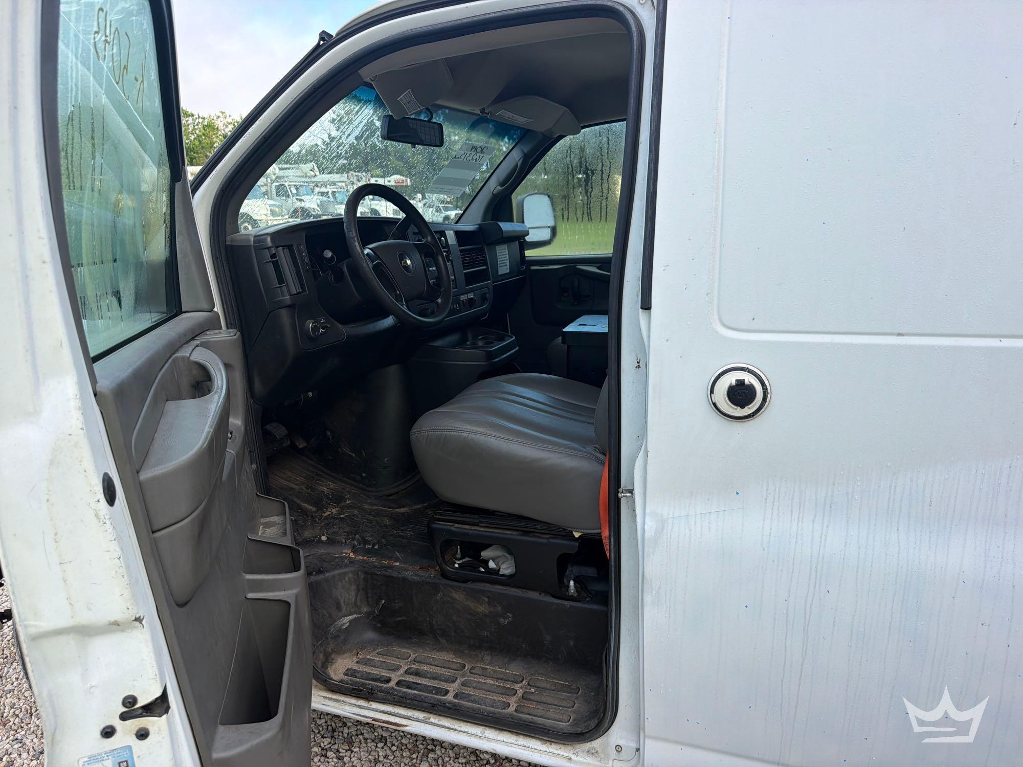 2014 Chevrolet EXPRESS 2500