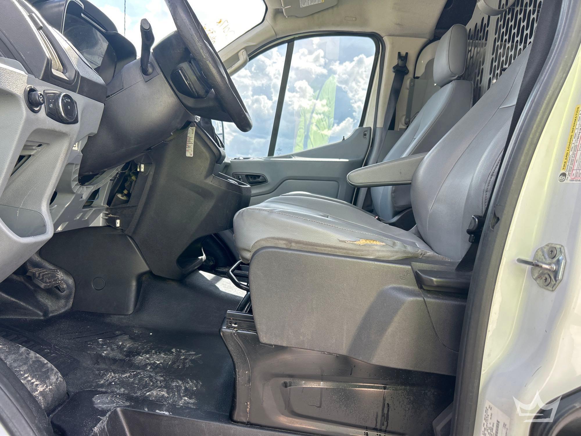250 Ford TRANSIT