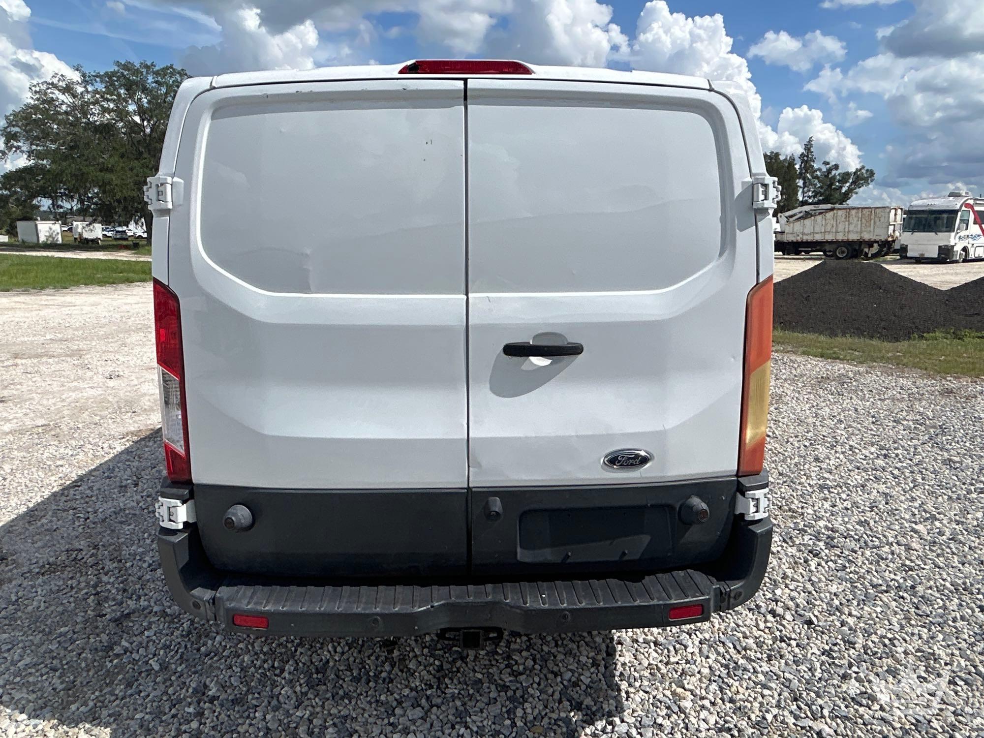 250 Ford TRANSIT