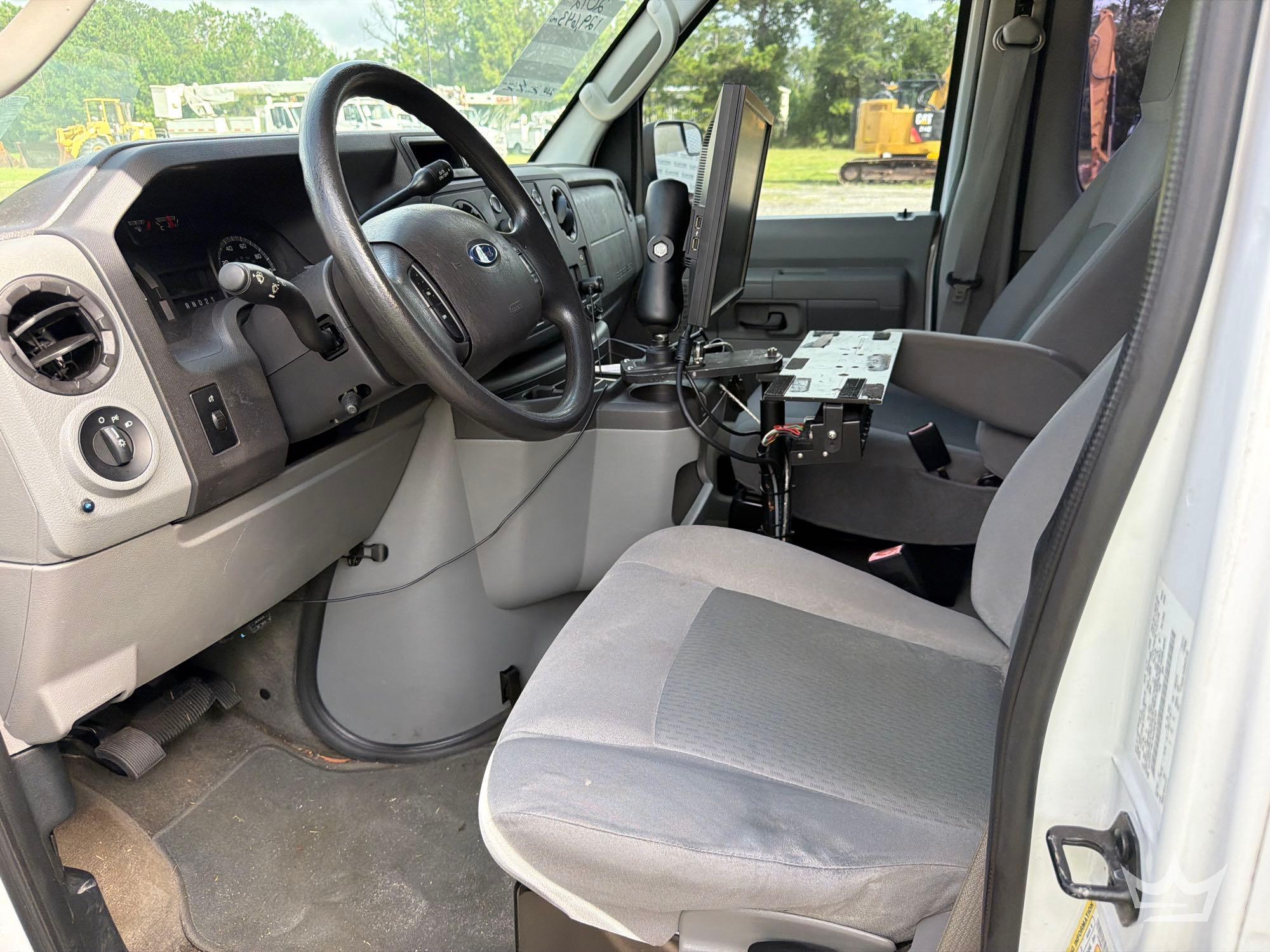 2012 Ford E-150