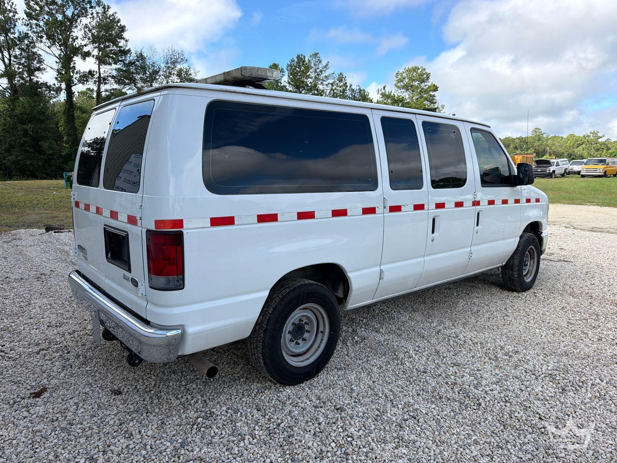 2012 Ford E-150