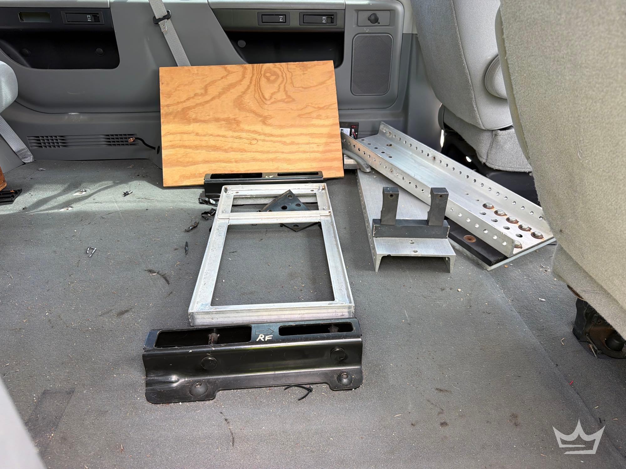 2009 Ford E150