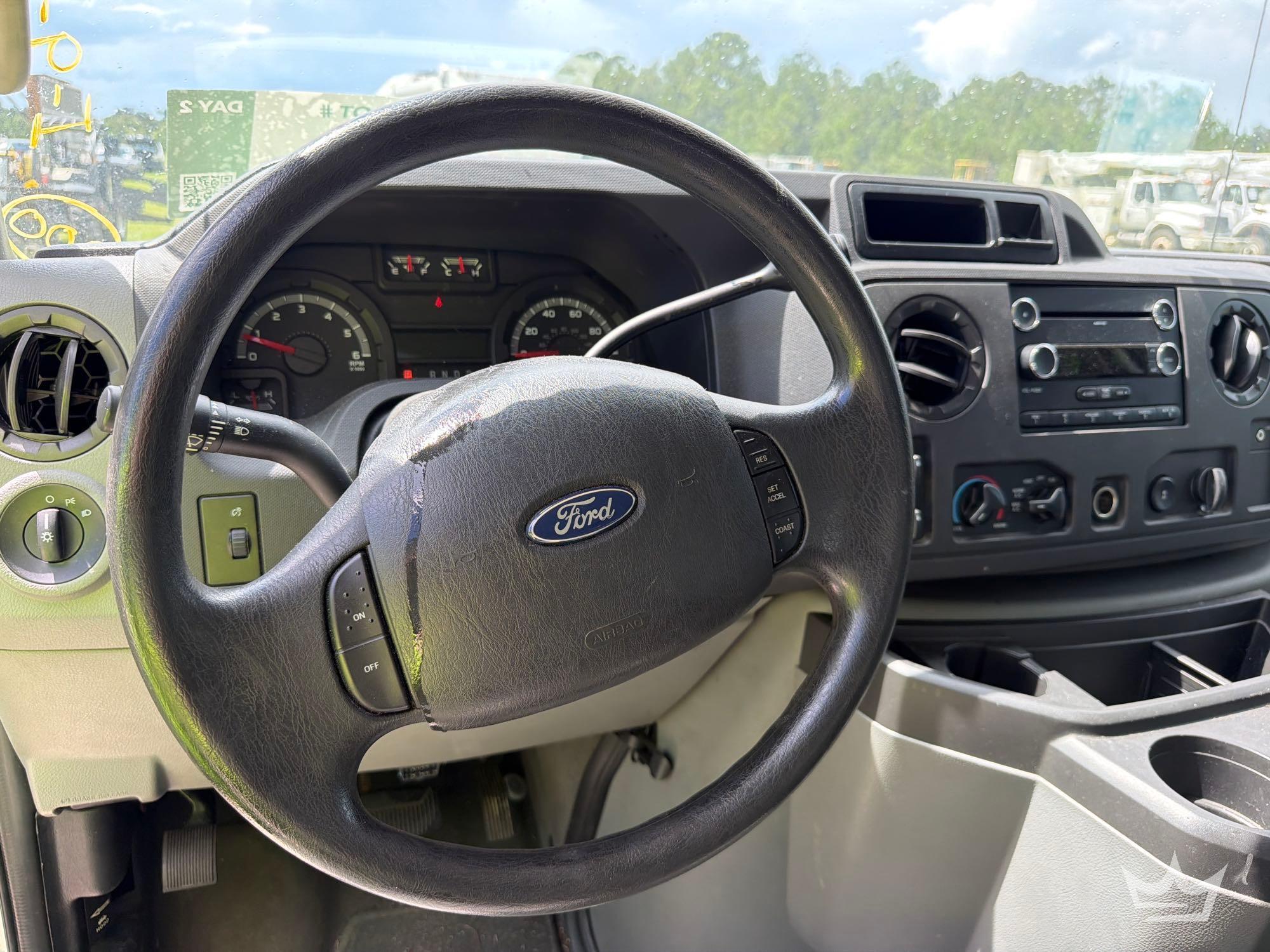 2009 Ford E150