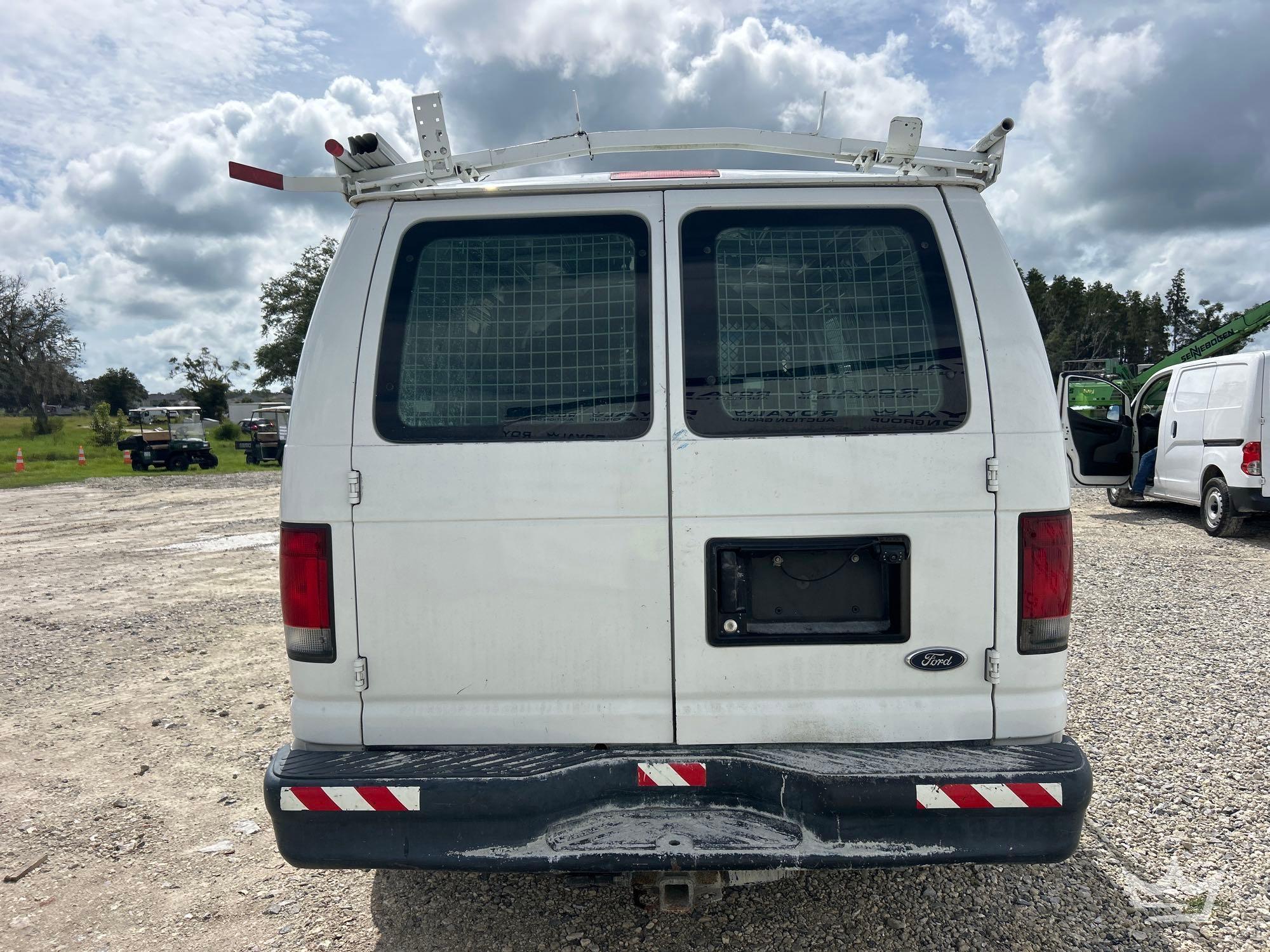 2014 Ford E150