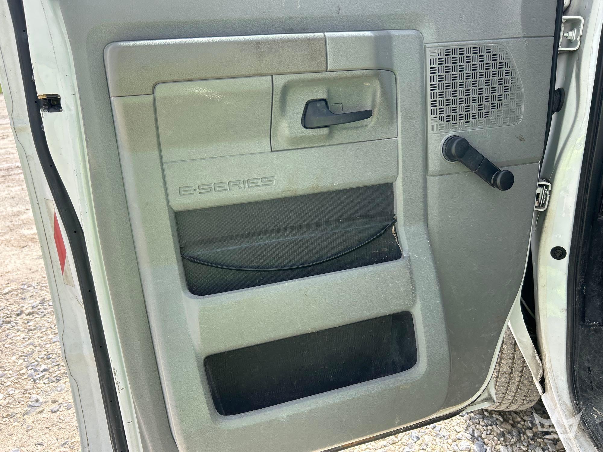 2014 Ford E150