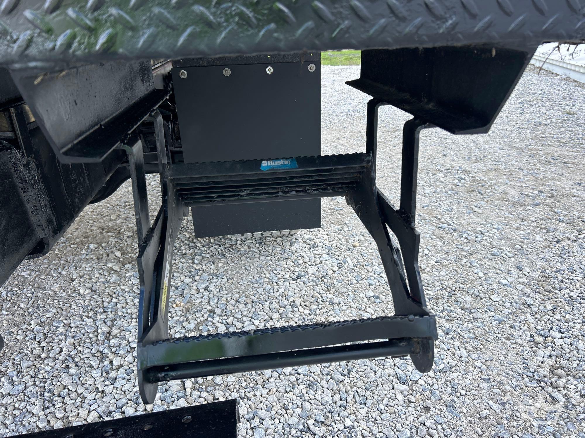 2004 Sterling L8500