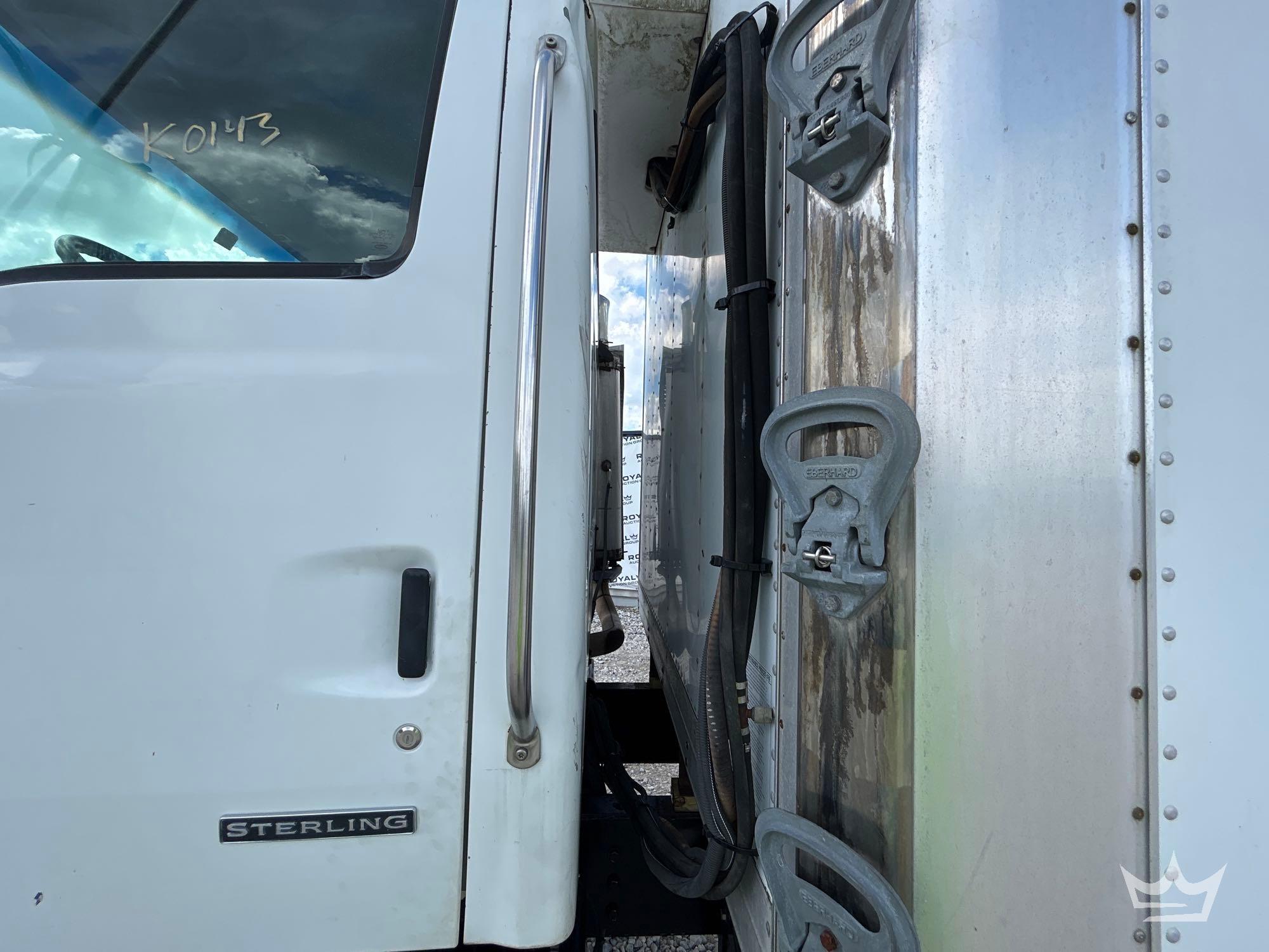2004 Sterling L8500