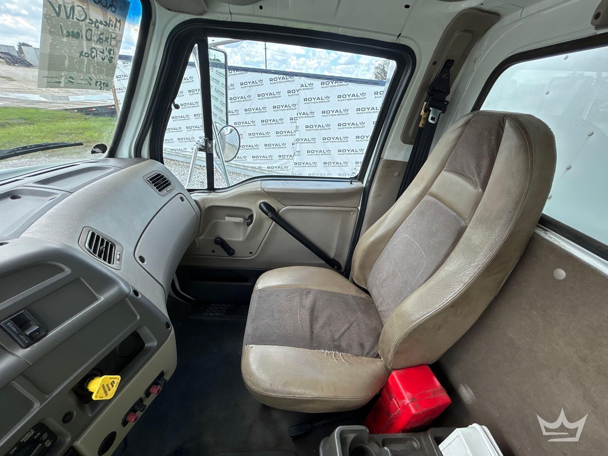 2004 Sterling L8500