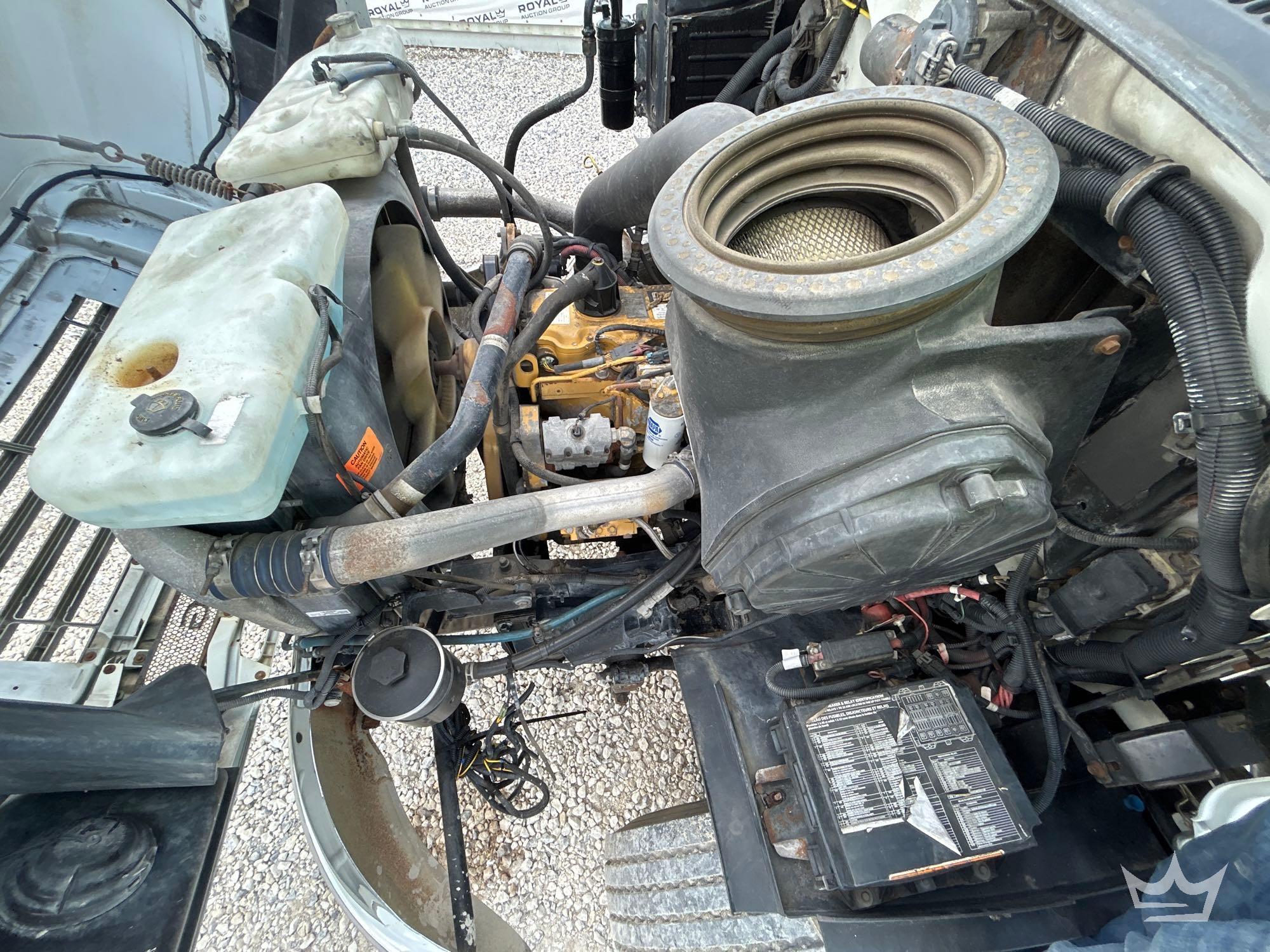2004 Sterling L8500