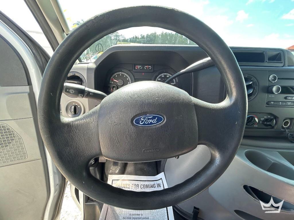 2019 Ford E350